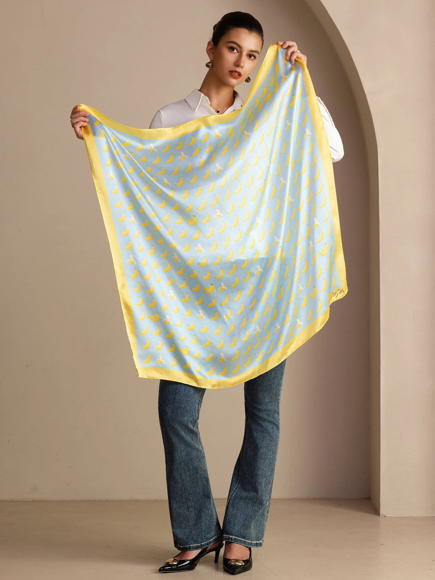 Foulard En Soie De Mûrier 100 Pour Cent Motif Banane Taille 90 x 90 cm - Image 10