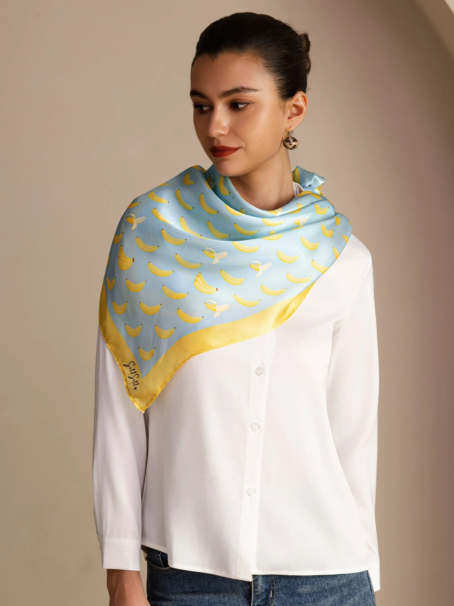 Foulard En Soie De Mûrier 100 Pour Cent Motif Banane Taille 90 x 90 cm - Image 8