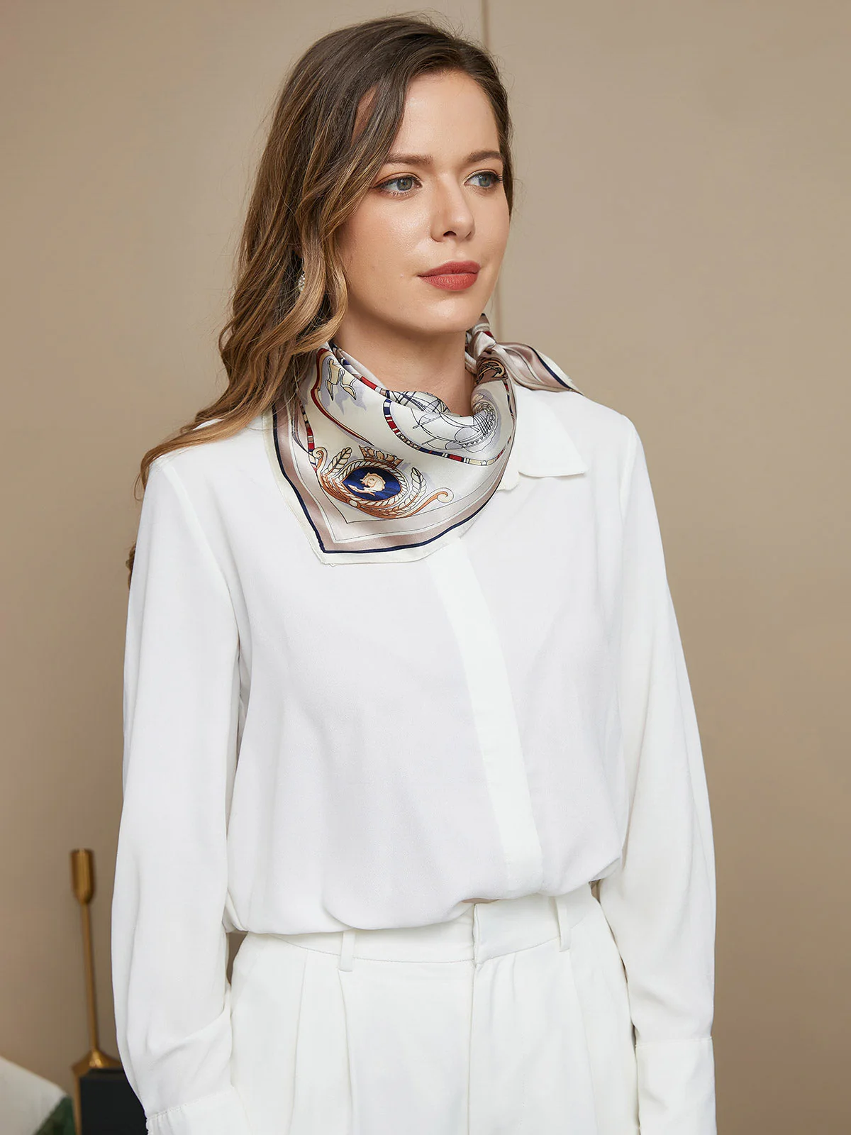 Foulard Carré Imprimé 100% Pure Soie 53x53cm - Image 3
