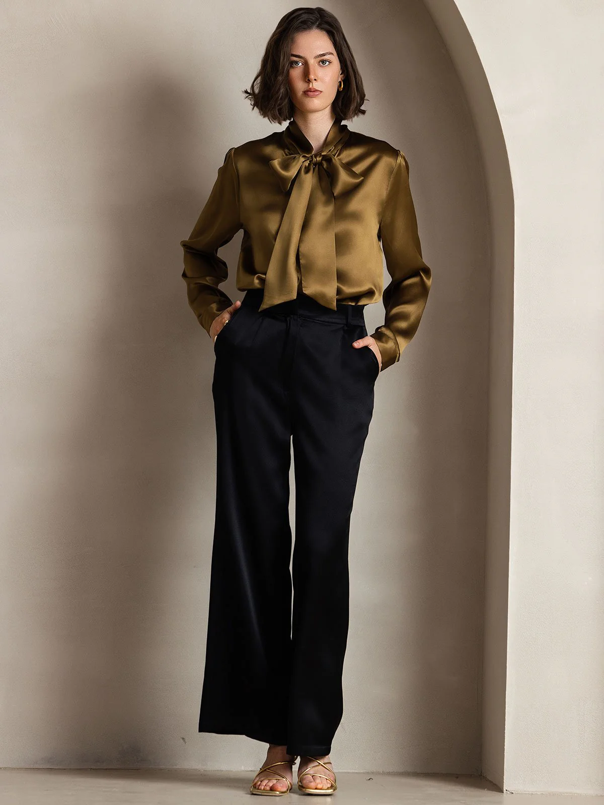 19 Momme Chemise Élégante en Soie avec Col à Nouer à Manches Longues - Image 18