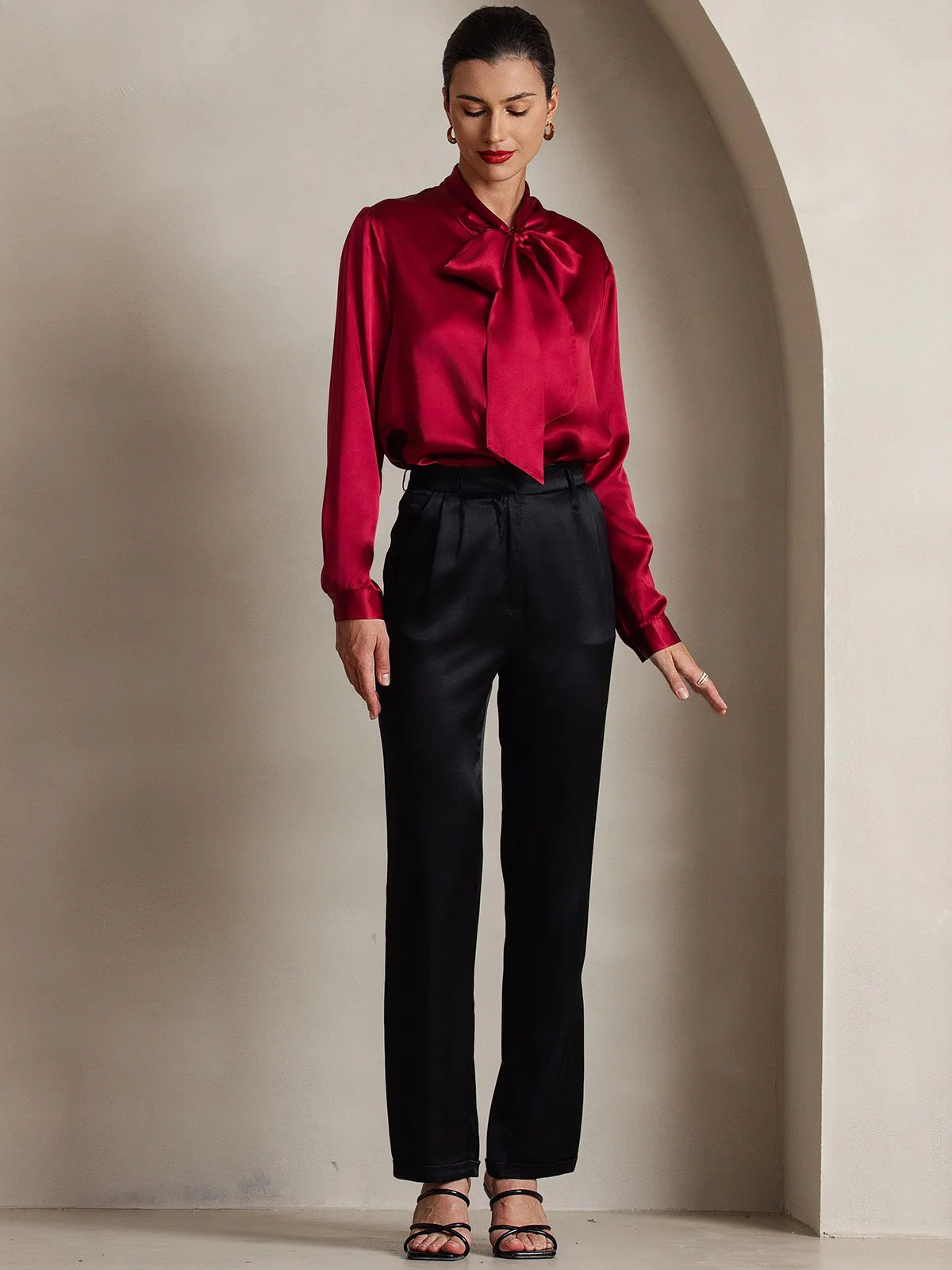 19 Momme Chemise Élégante en Soie avec Col à Nouer à Manches Longues - Image 28