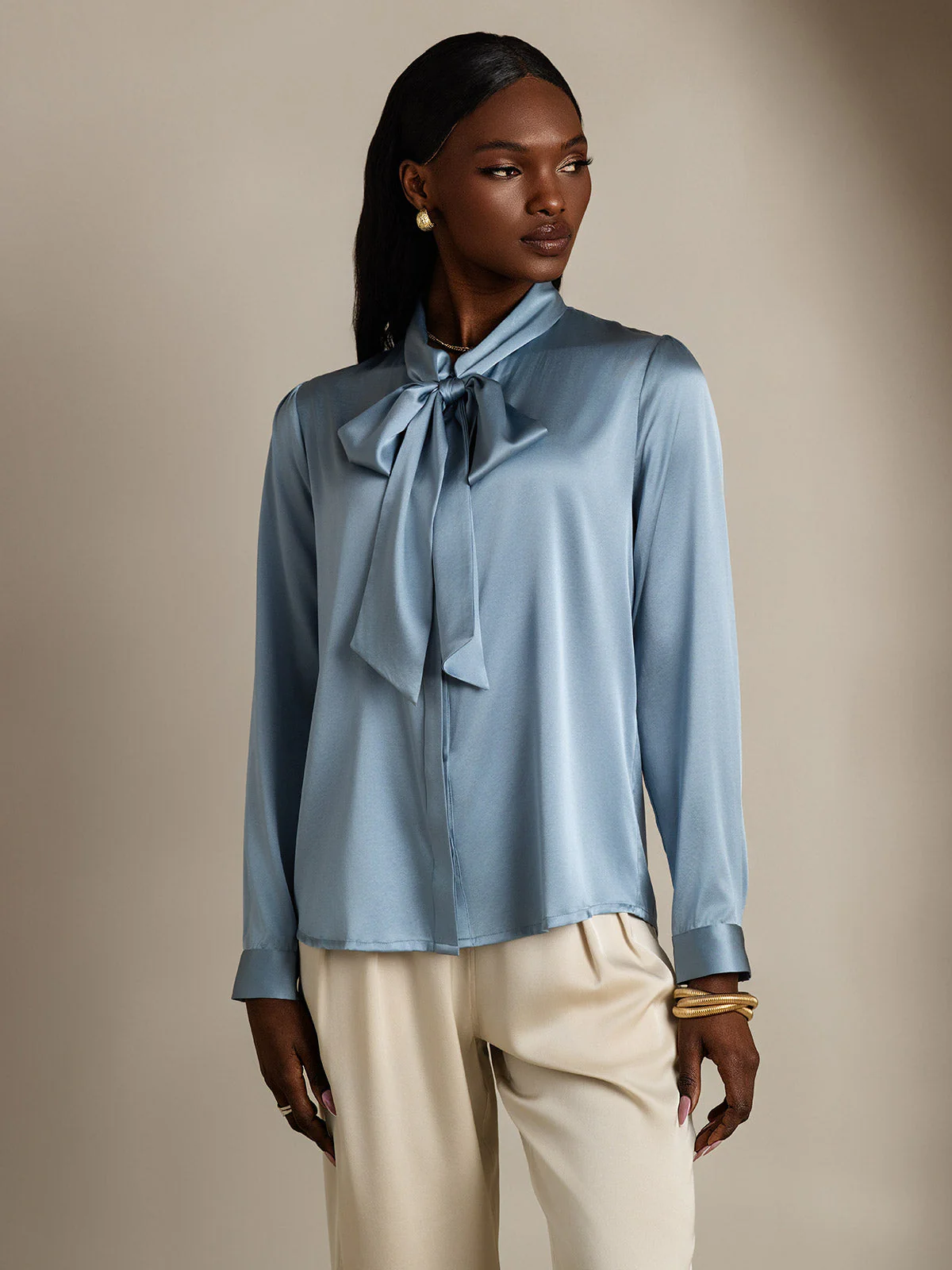 19 Momme Chemise Élégante en Soie avec Col à Nouer à Manches Longues - Image 33