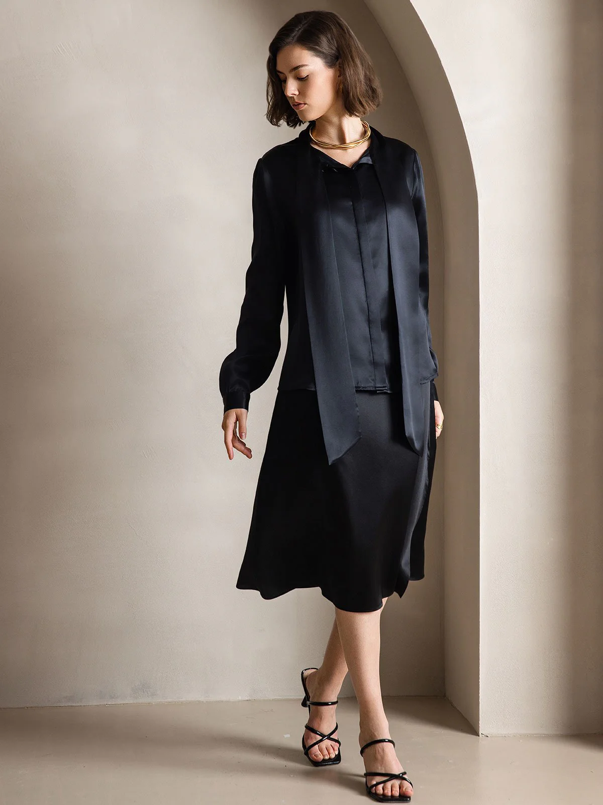 19 Momme Chemise Élégante en Soie avec Col à Nouer à Manches Longues - Image 42
