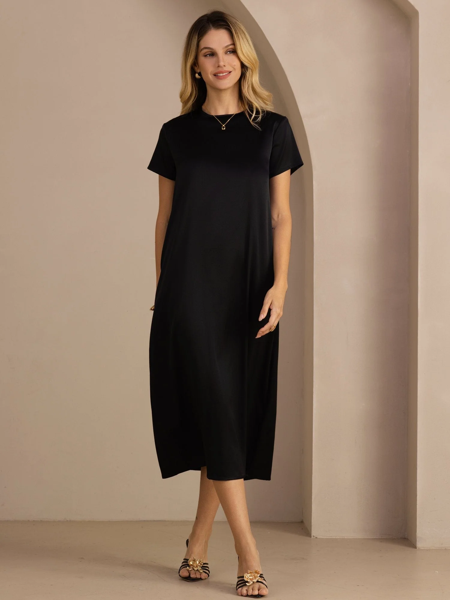 Robe Midi en Soie 19 Momme à Col Rond Manches Courtes et Poches Latérales - Image 26