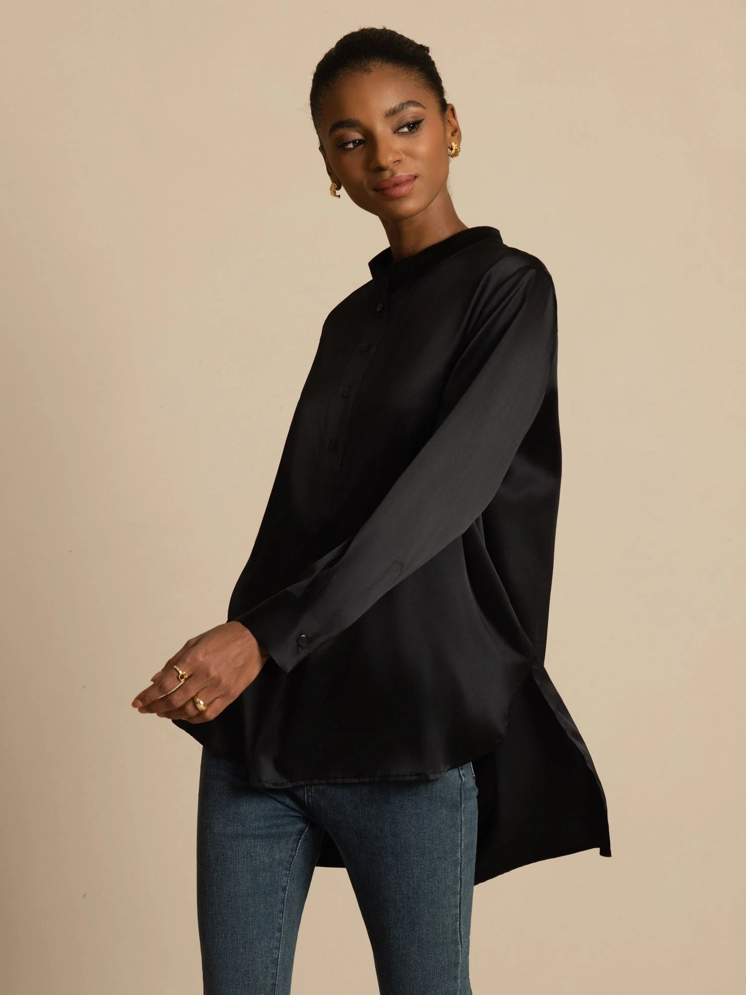Blouse femme en soie 19Momme à col montant High-Low avec détails boutonnés - Image 19