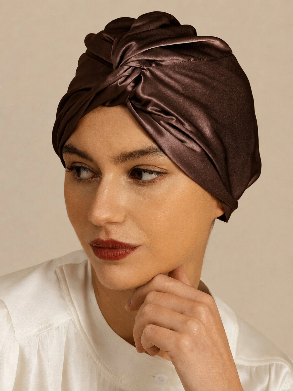Bonnet en pure soie 22Momme avec nœud à l’avant et bouton réglable - Image 34