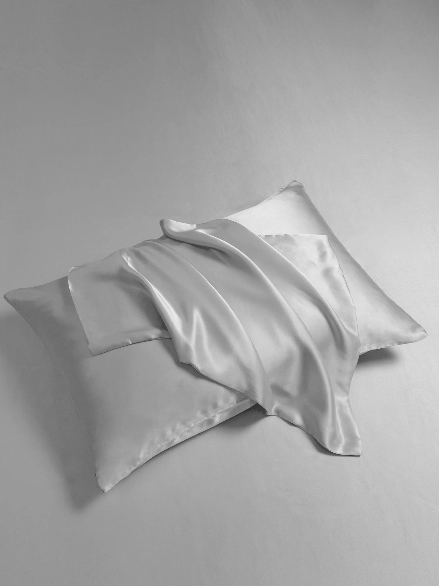 25MM Soie Parure De Lit 3 Pièces 1x Housse de Couette et 2x Taies d‘Oreiller - Image 34