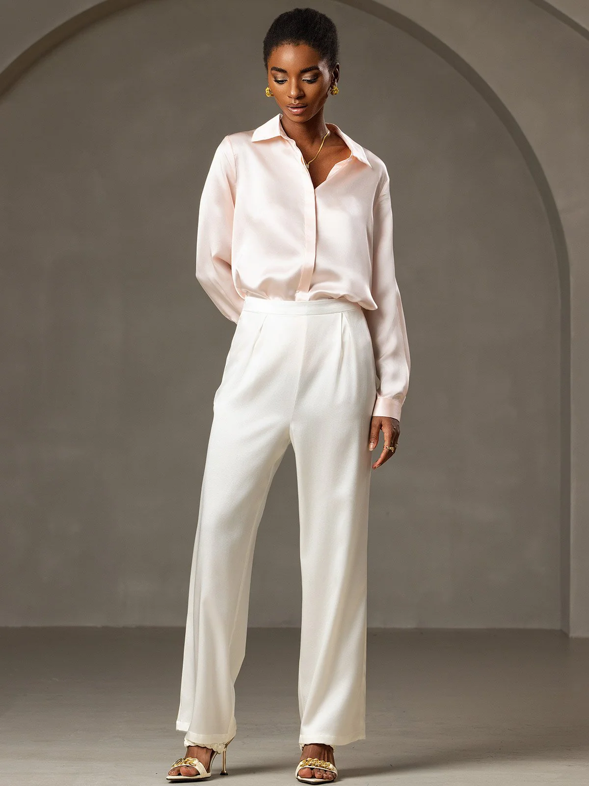 19 Momme Chemise Basique En Soie À Manches Longues - Image 18