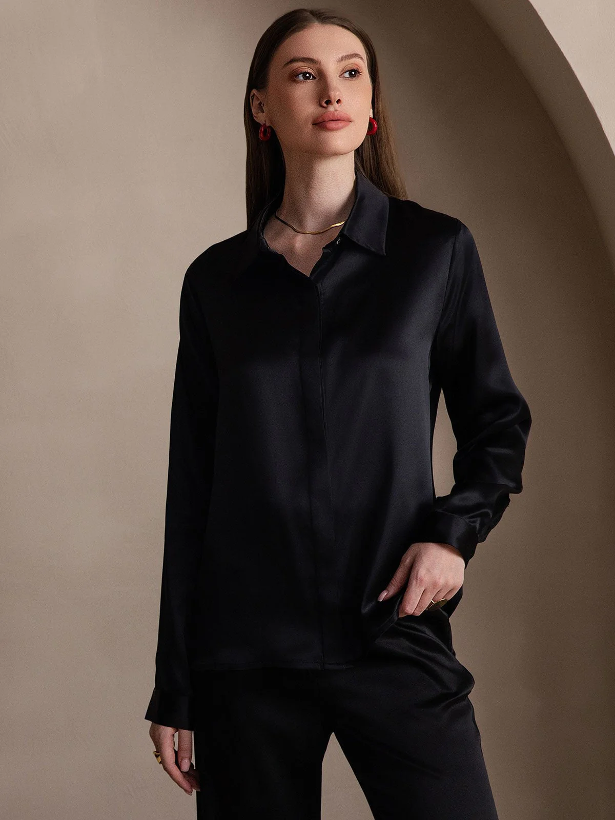 19 Momme Chemise Basique En Soie À Manches Longues - Image 22