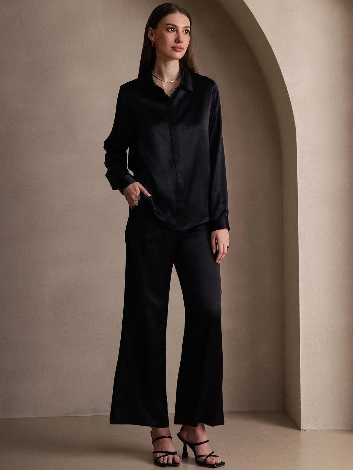19 Momme Chemise Basique En Soie À Manches Longues - Image 25