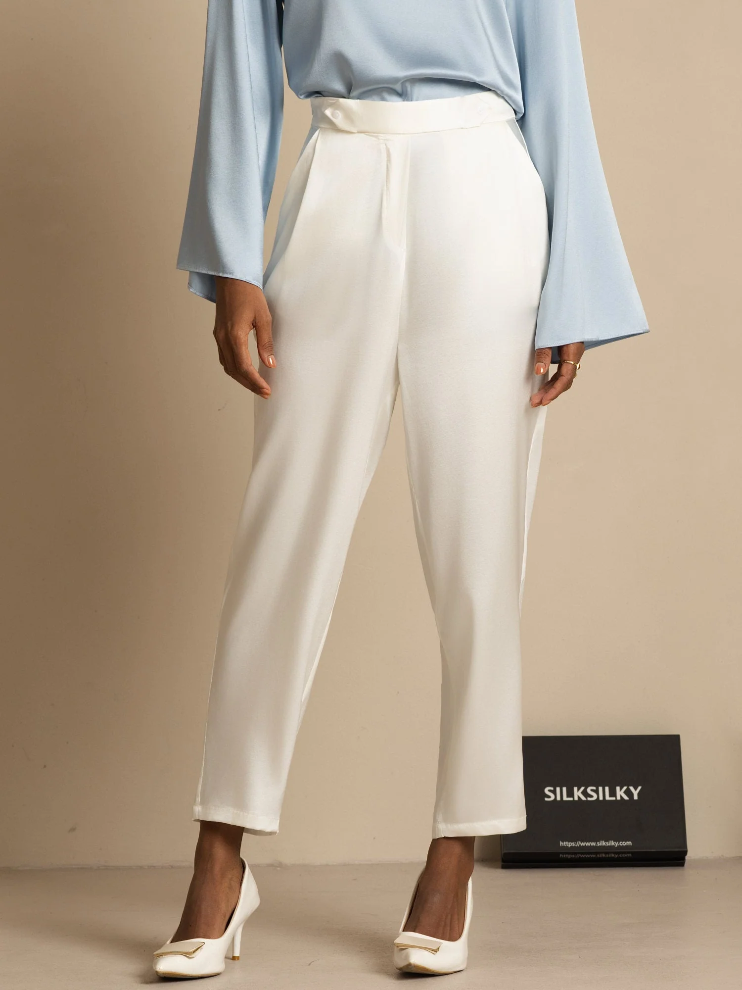19Momme Pantalons en soie à la mode de style carotte - Image 13