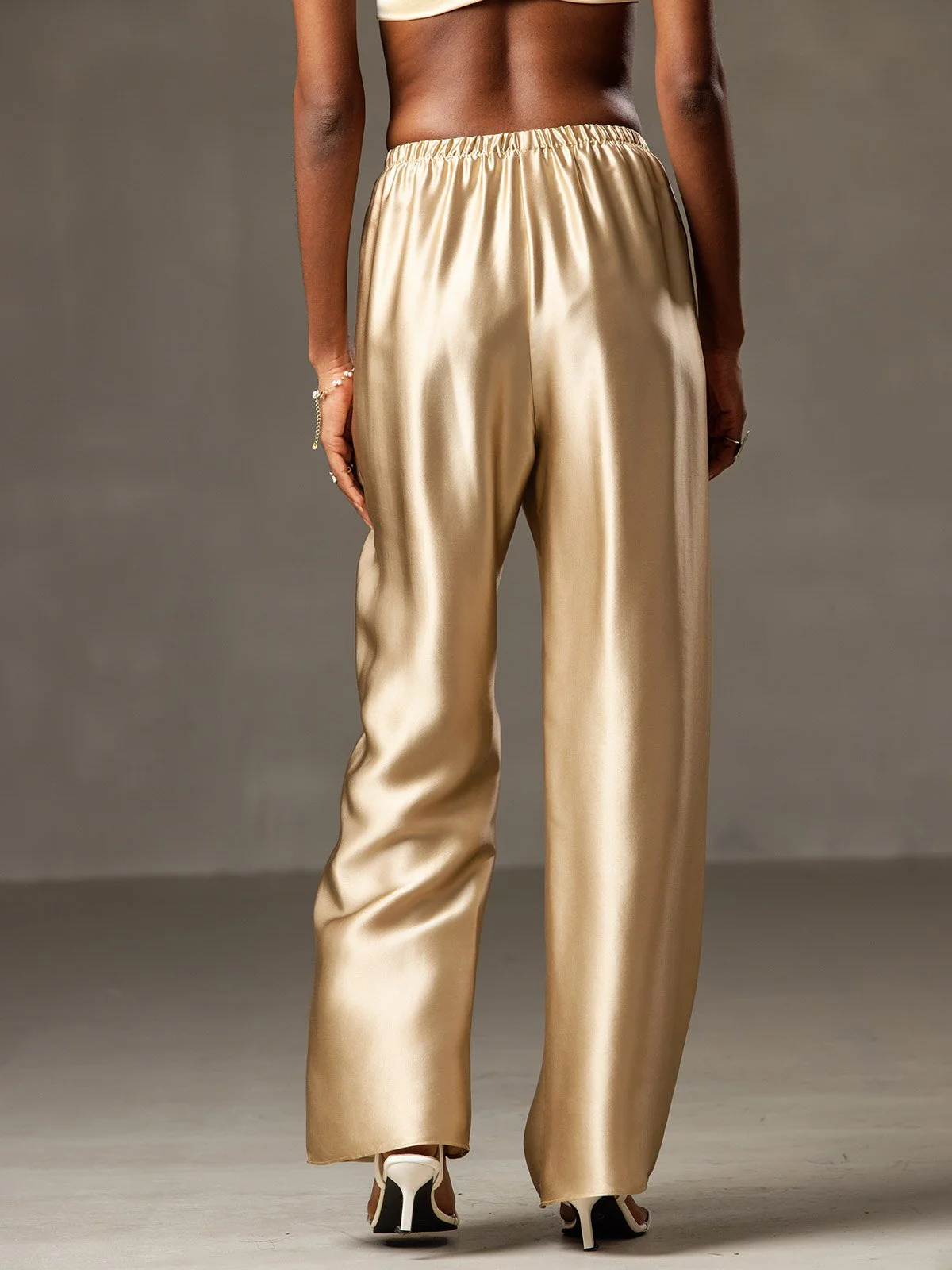 19Momme Pantalons à Jambes Larges Taille Haute et Tendance - Image 10