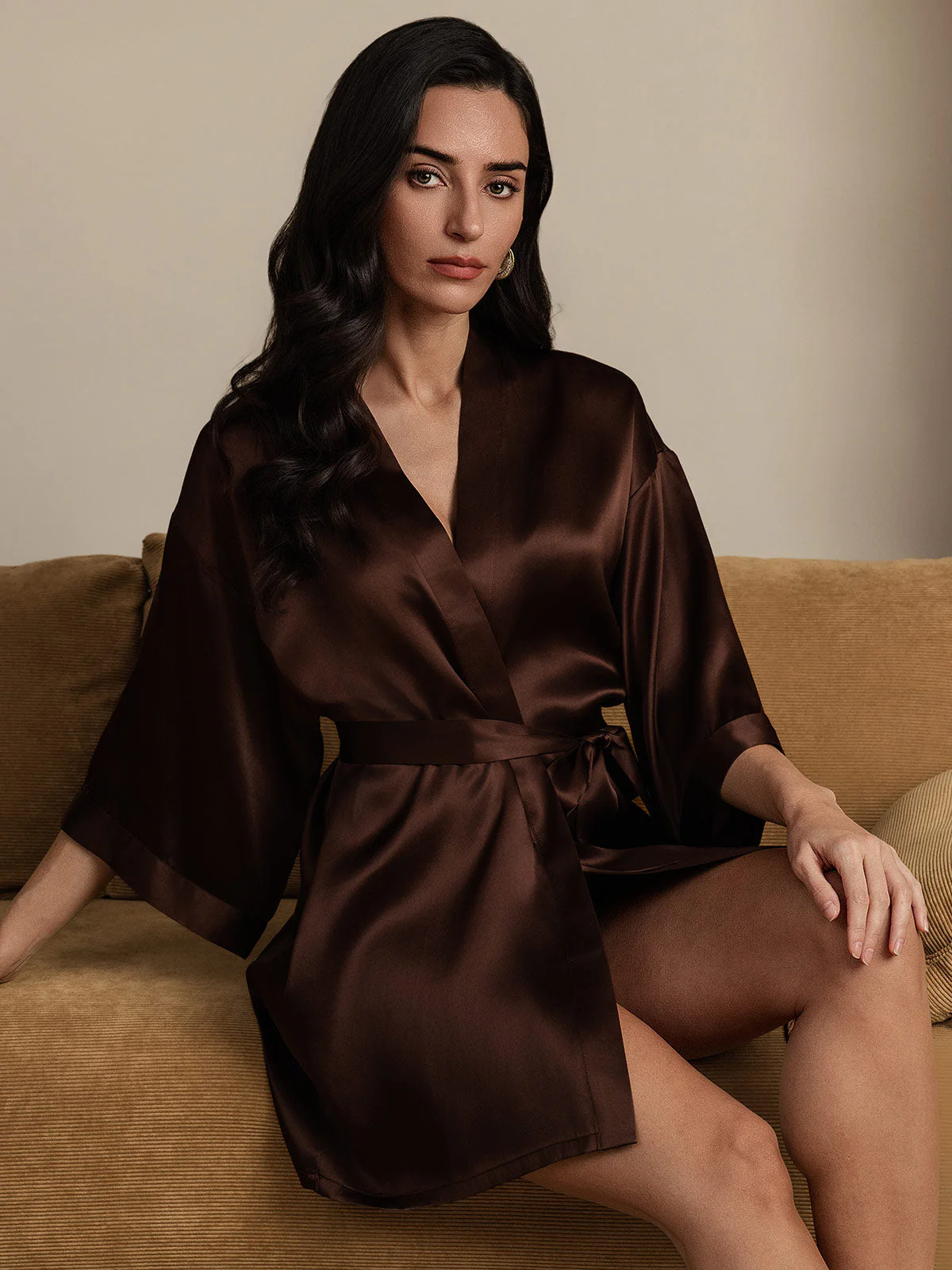 Kimono Court En Pure Soie Pour Femme Avec Coupe Croisée - Image 25