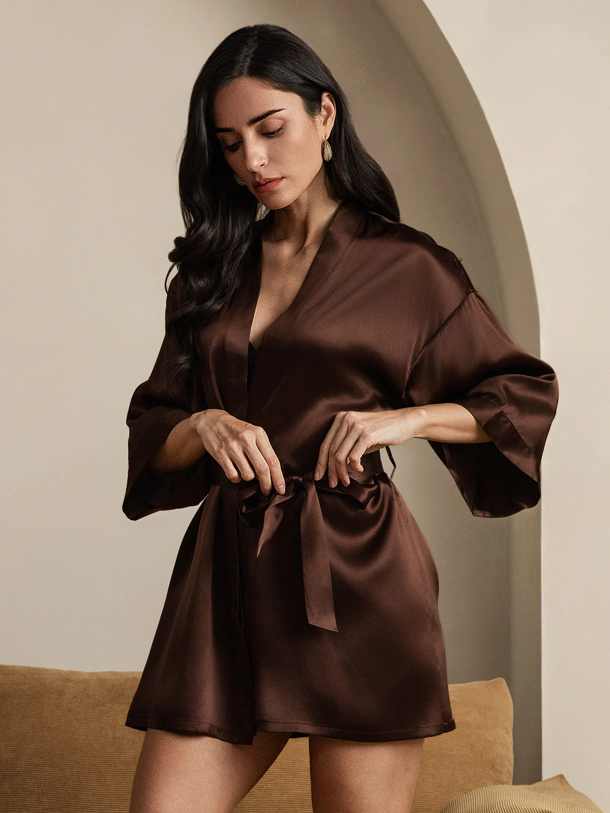Kimono Court En Pure Soie Pour Femme Avec Coupe Croisée - Image 27