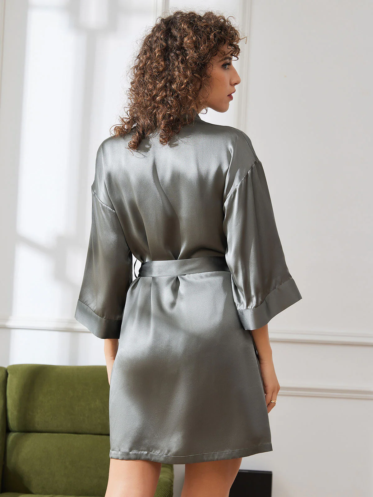 Kimono Court En Pure Soie Pour Femme Avec Coupe Croisée - Image 43