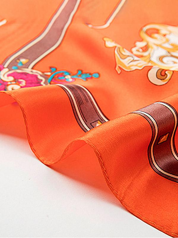 Foulard Carré en Soie Orange Harmonie 110 - Image 3