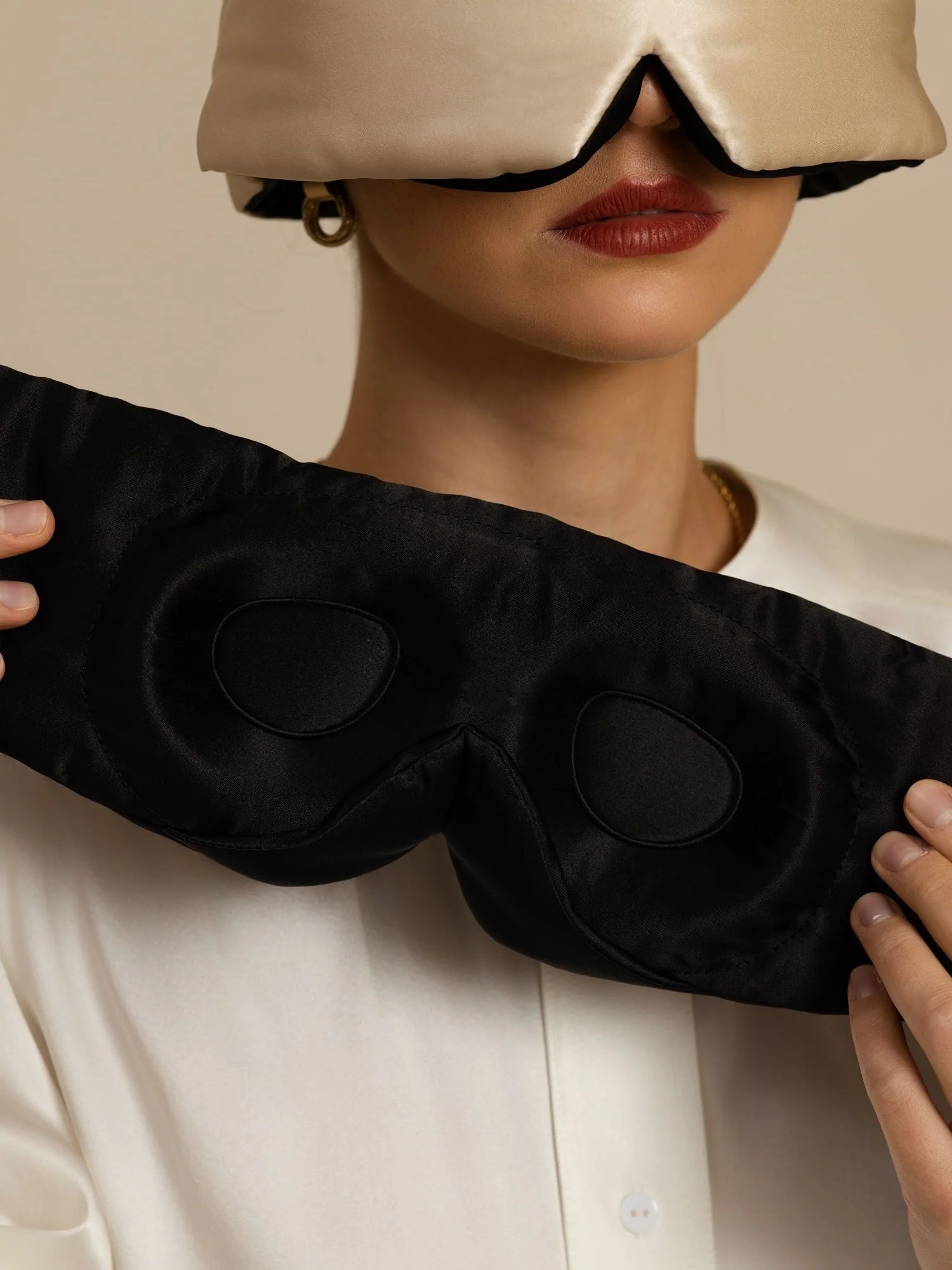 Masque De Sommeil 3D Contouré En Soie Pure Avec Fermeture Velcro - Image 10