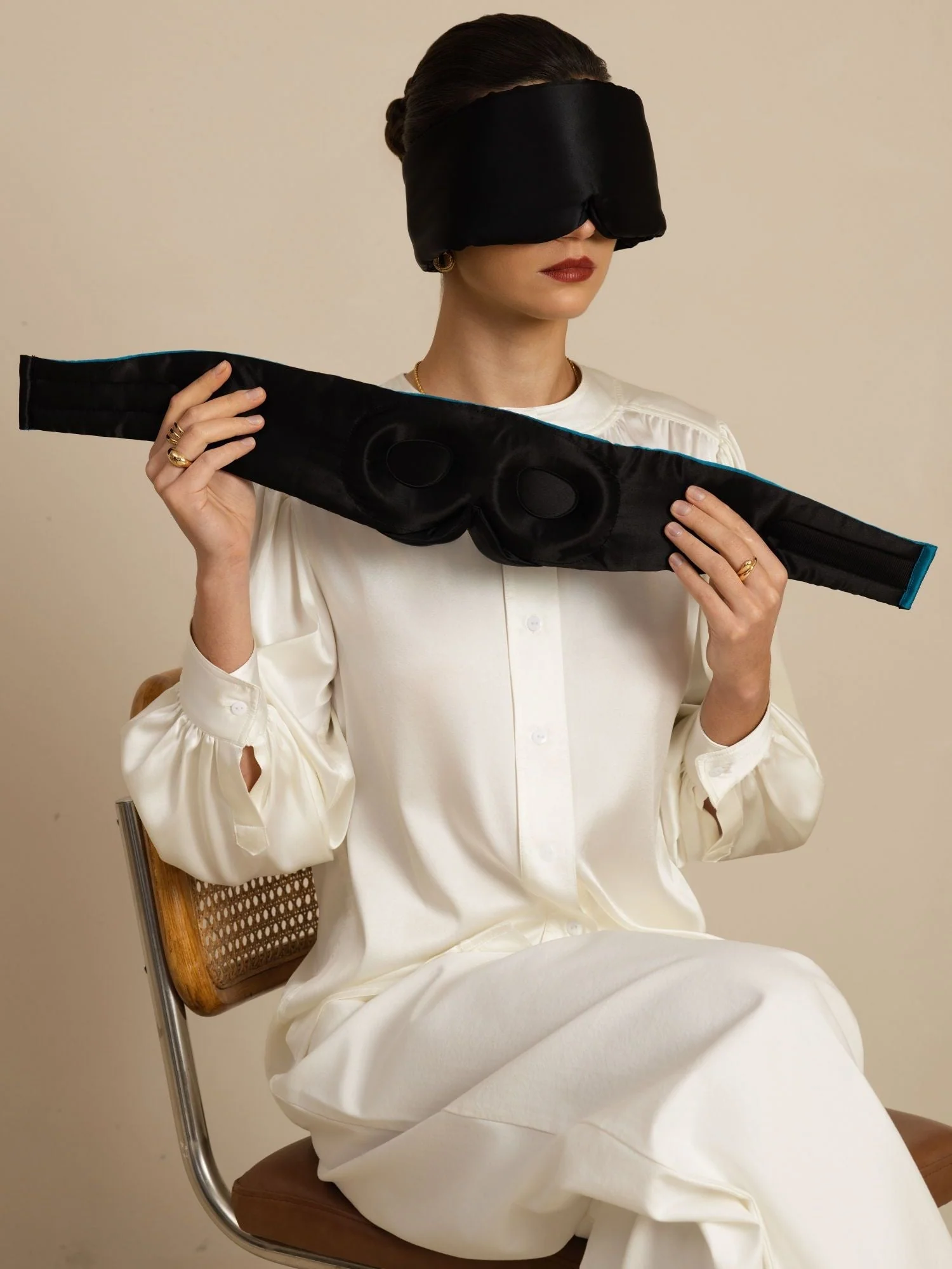 Masque De Sommeil 3D Contouré En Soie Pure Avec Fermeture Velcro - Image 13