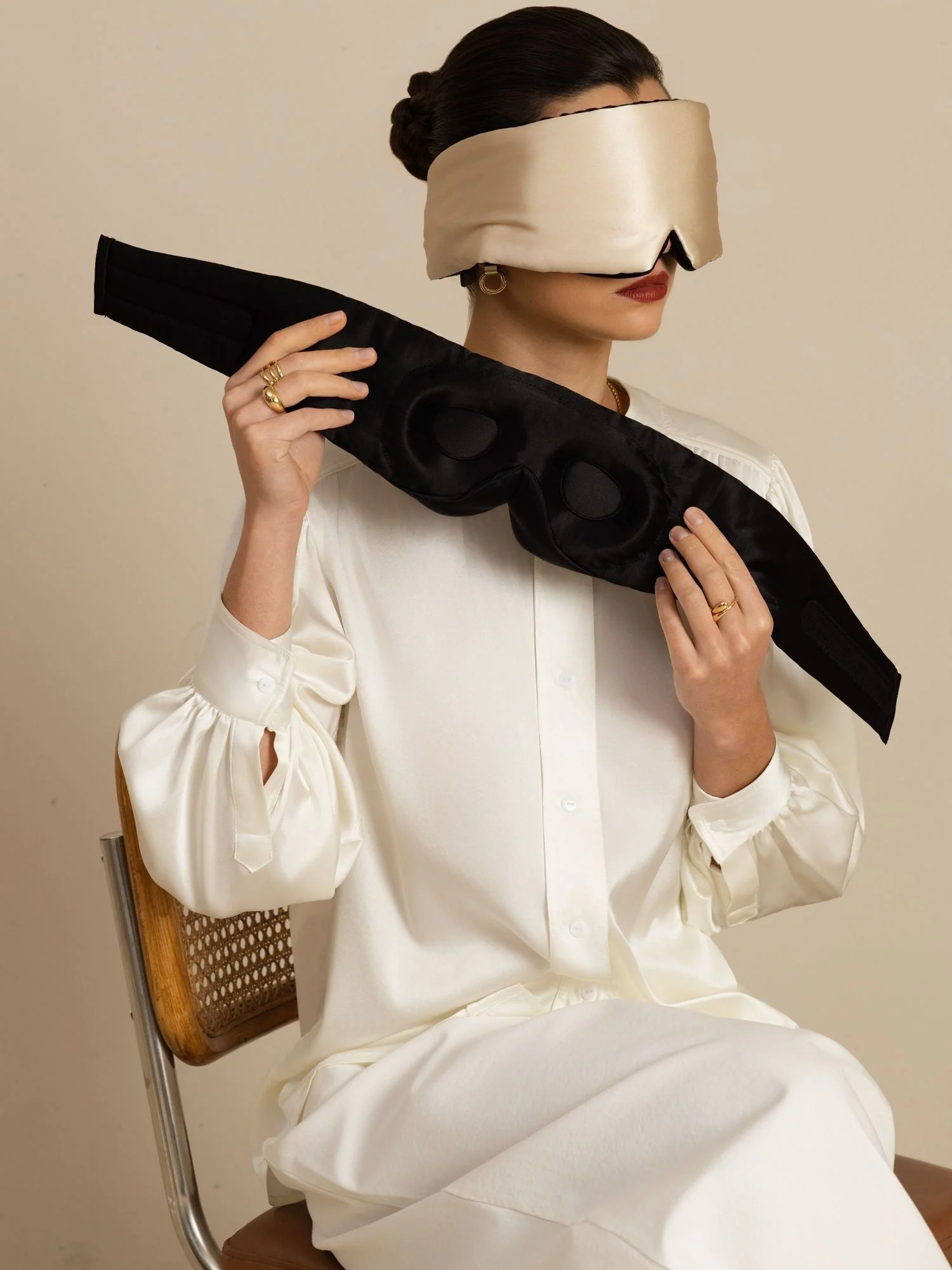 Masque De Sommeil 3D Contouré En Soie Pure Avec Fermeture Velcro - Image 8