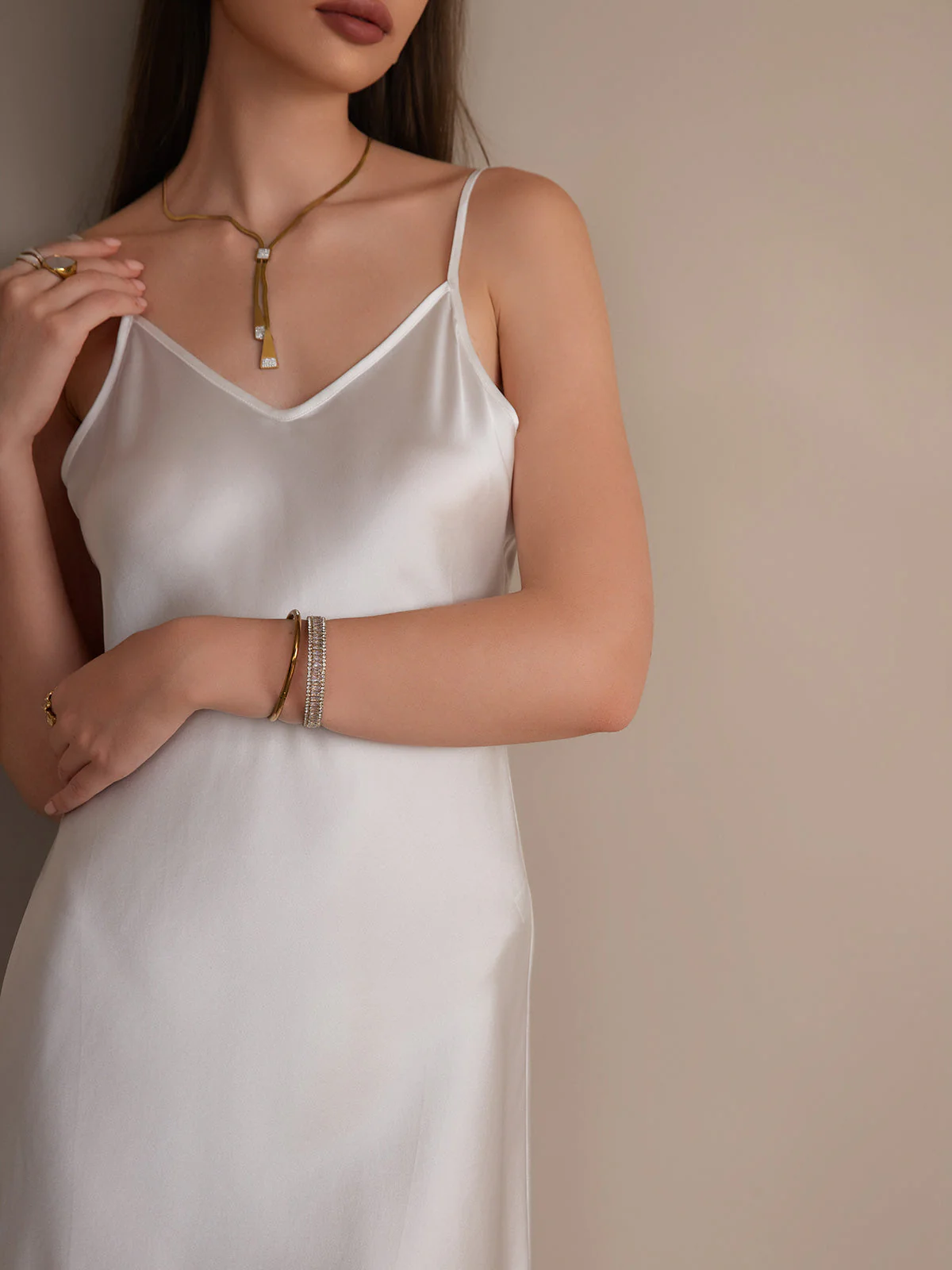 Robe Déshabillée en Soie Pure à Bretelles Spaghetti - Image 21