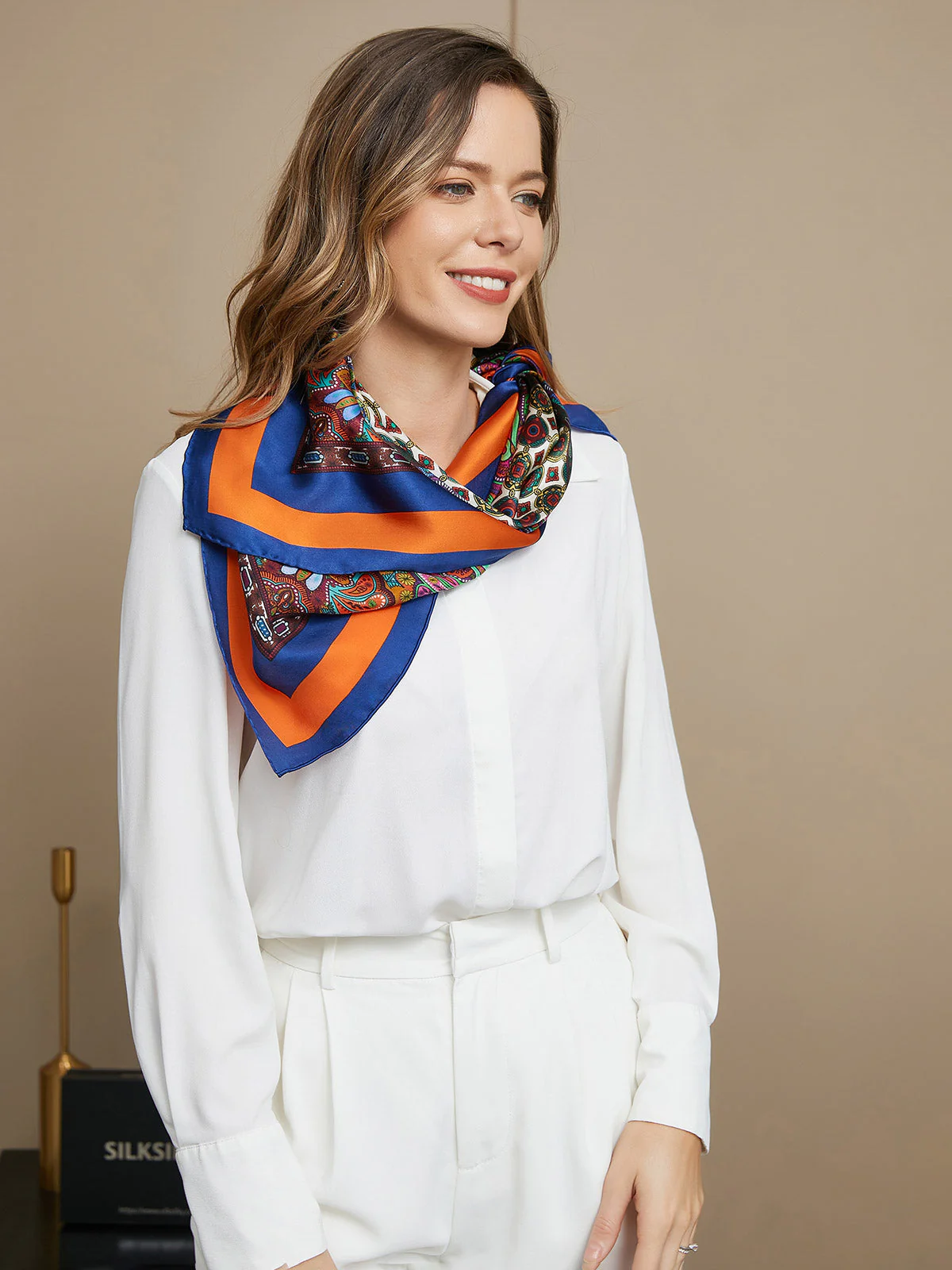 Foulard / Châle Carré Bohème en Pure Soie 86x86cm - Image 4