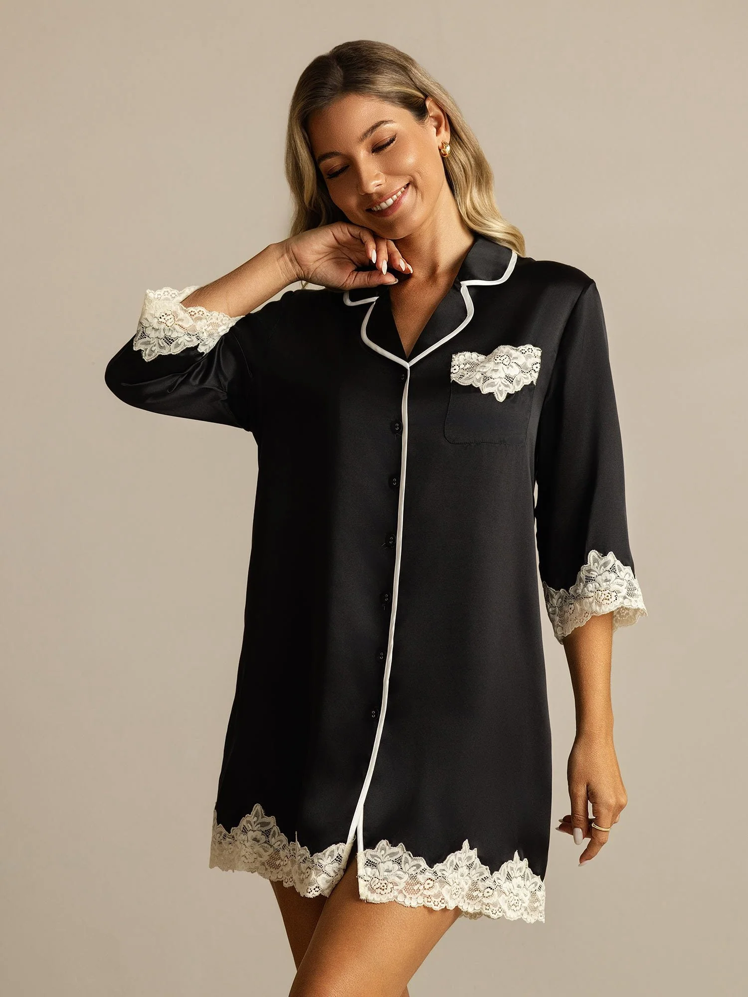 Chemise de Nuit en Pure Soie à Boutons avec Design Dentelle - Image 18