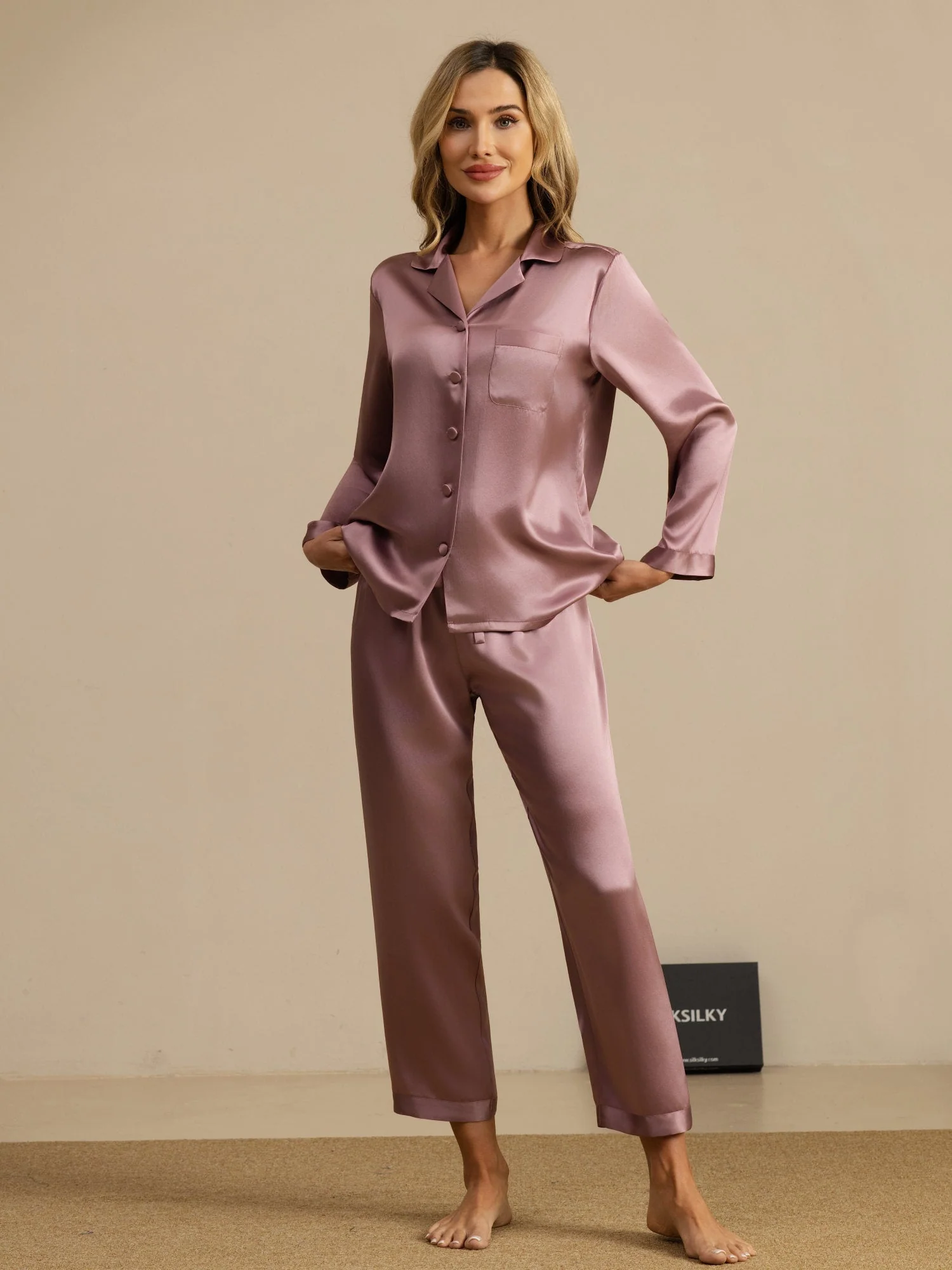 Femme Pyjamas Pure Soie Boutons - Image 57