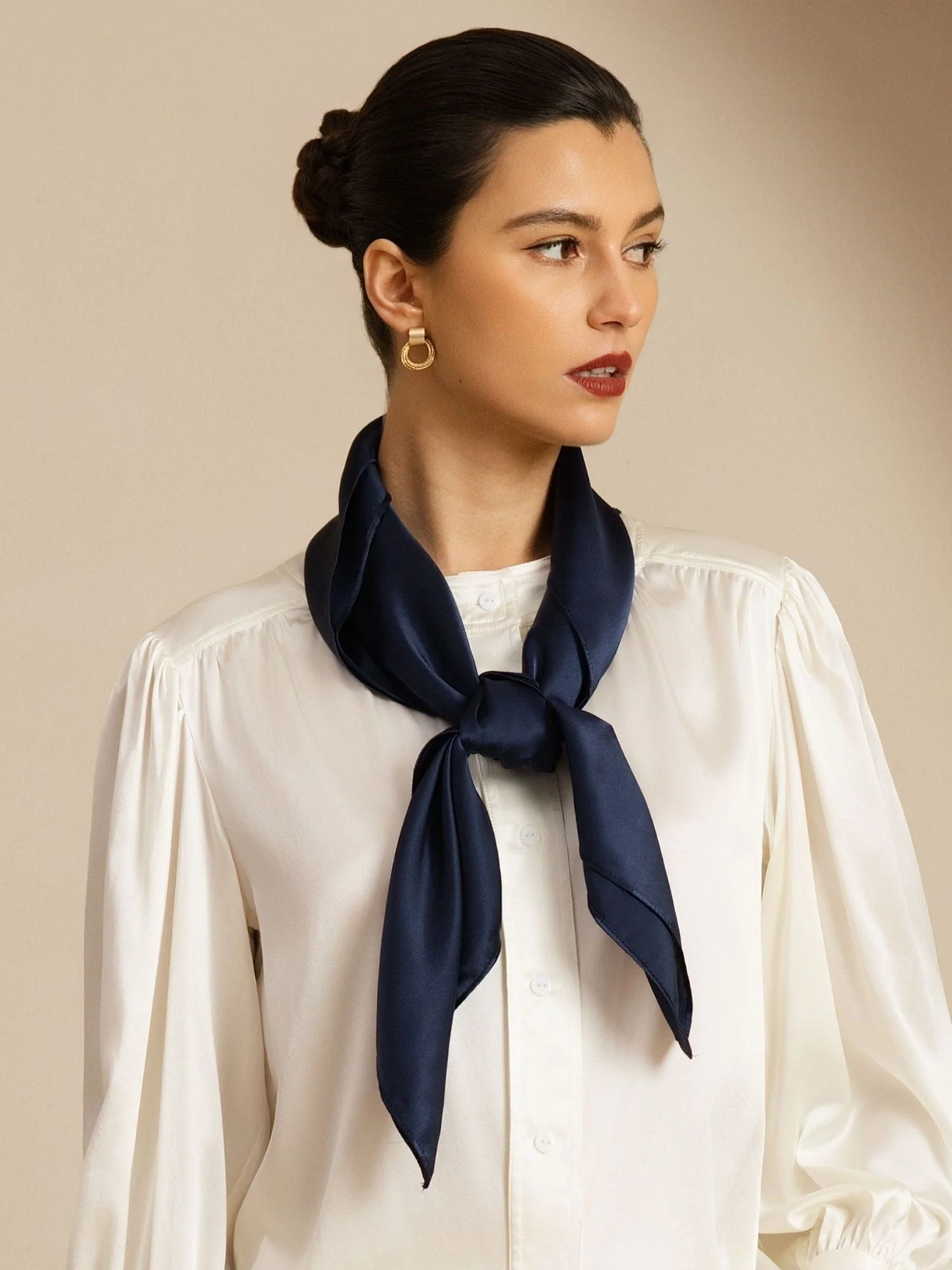 Foulard Carré Classique Élégant en Soie Pure - Taille 90x90cm - Image 20
