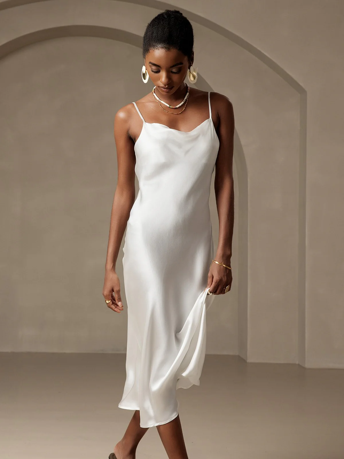 Robe Maxi Longue en Soie Pure avec Bretelles - Image 20