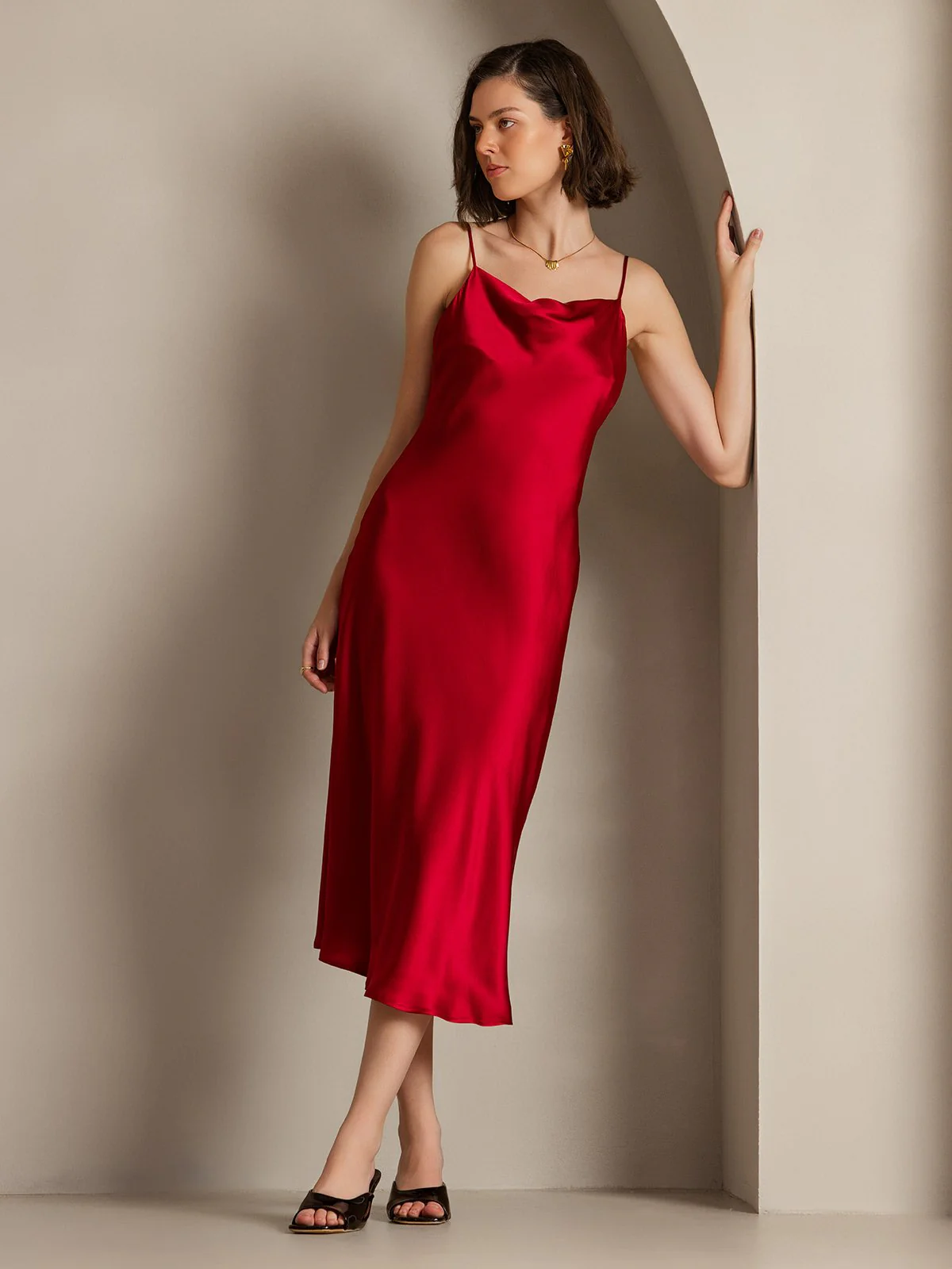 Robe Maxi Longue en Soie Pure avec Bretelles - Image 21