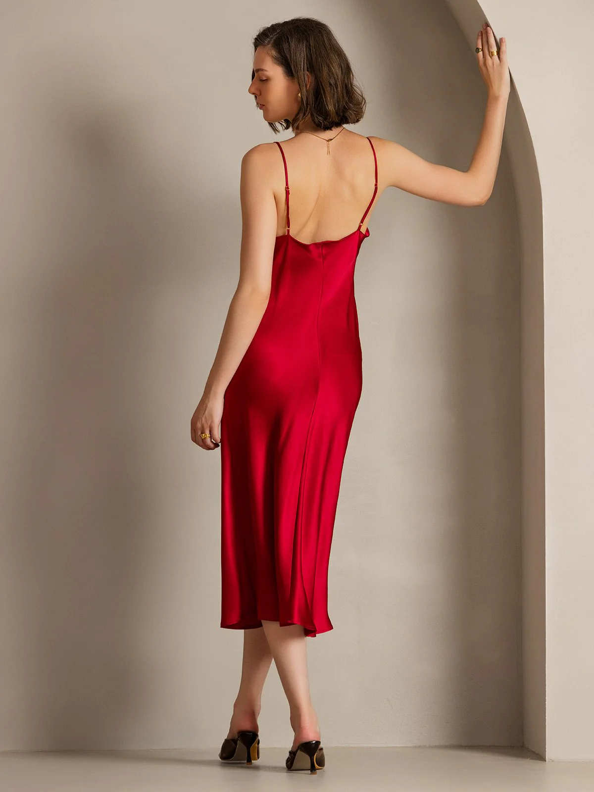 Robe Maxi Longue en Soie Pure avec Bretelles - Image 22