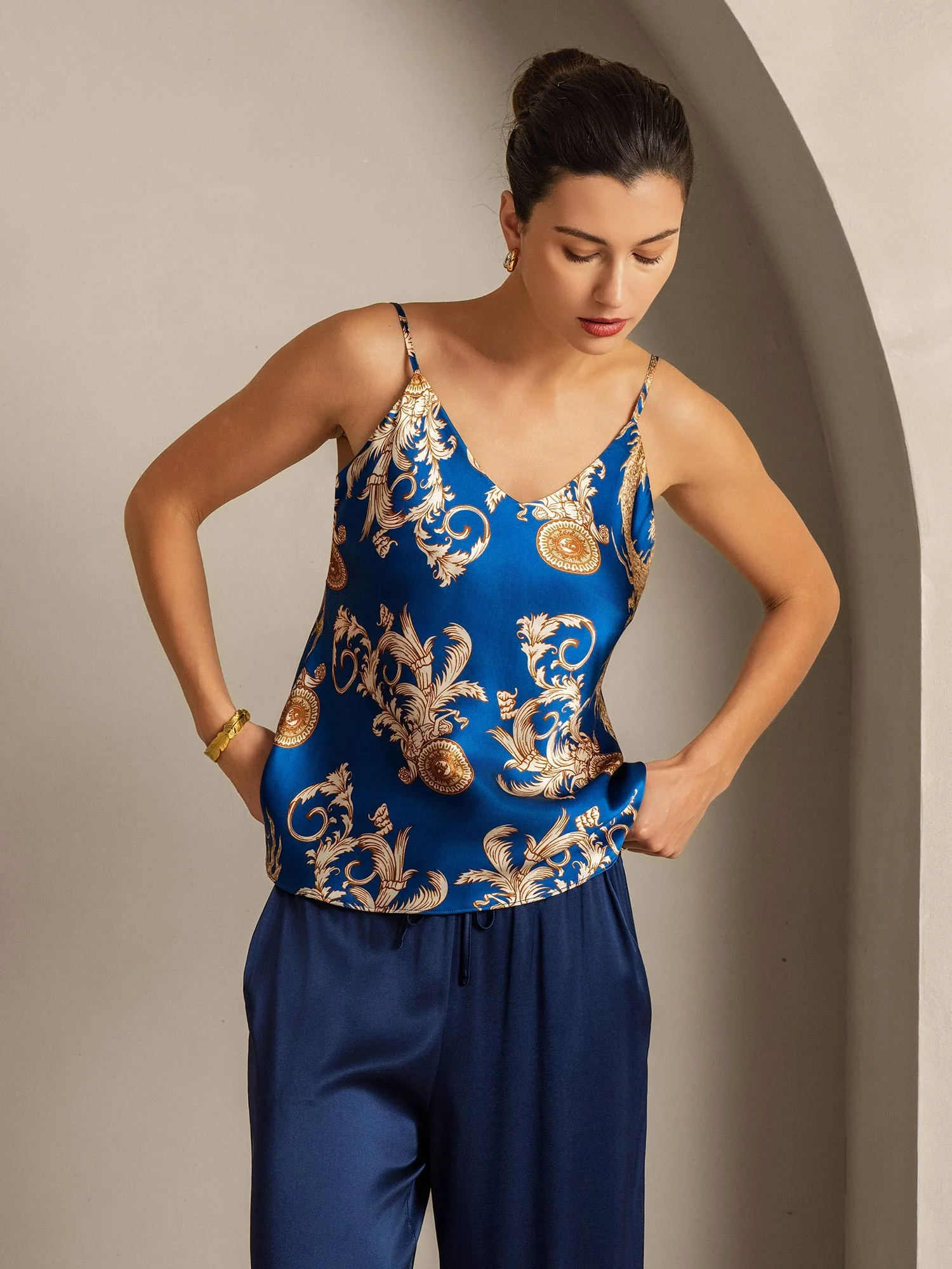 Camisole En Soie Pure Imprimé Dragon À Bretelles Spaghetti Col V - Image 7