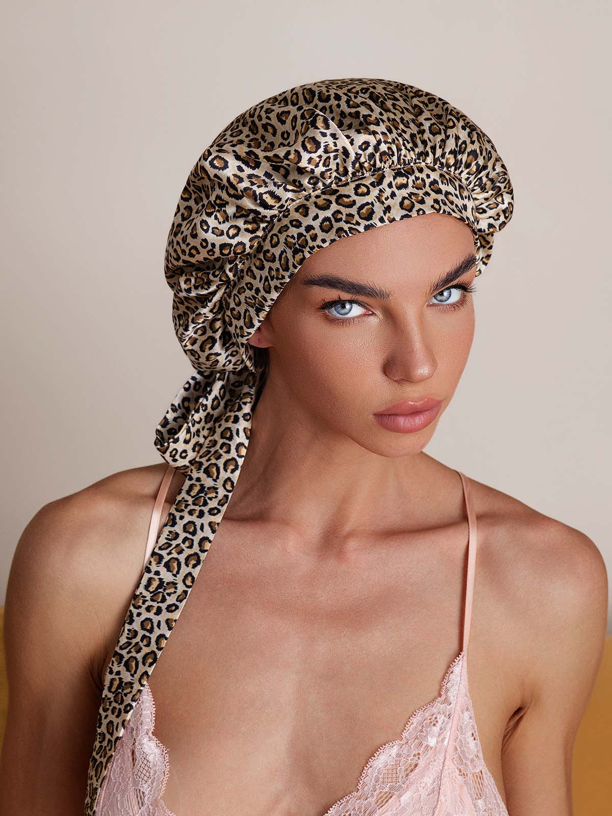 Bonnet de nuit élégant en soie pure avec longs rubans - Image 32