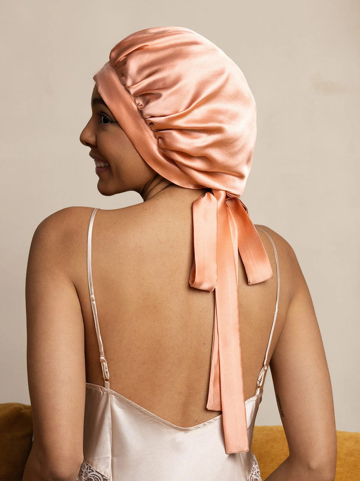 Bonnet de nuit élégant en soie pure avec longs rubans - Image 46