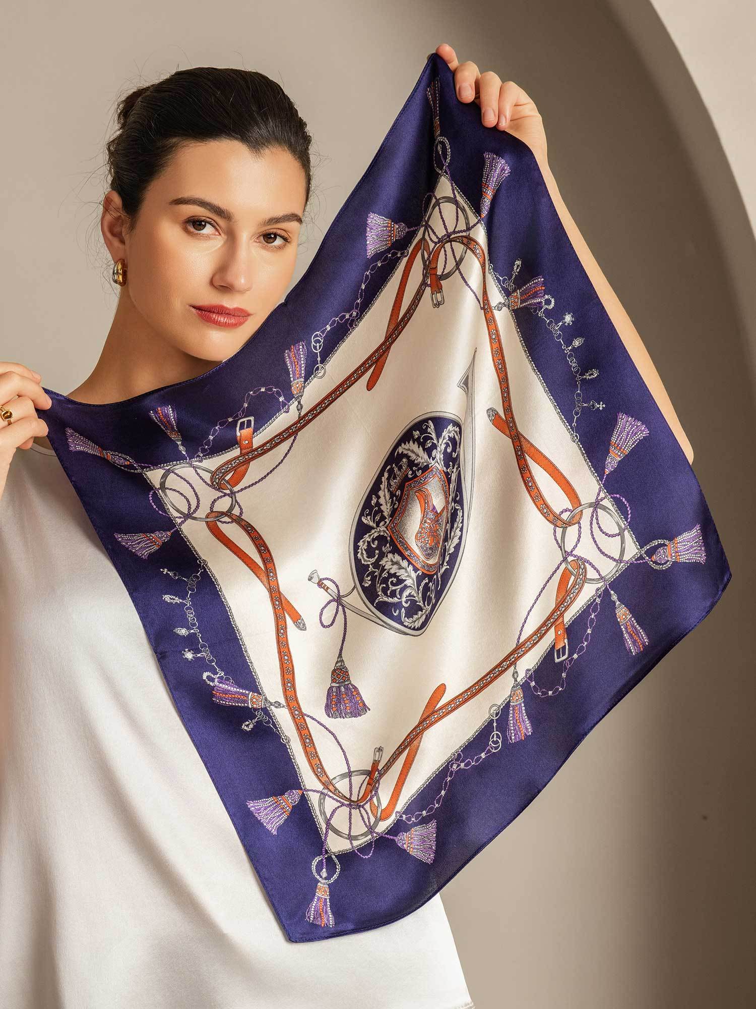 Foulard Carré en Pure Soie à Fleurs - Taille 53x53 cm - Image 2