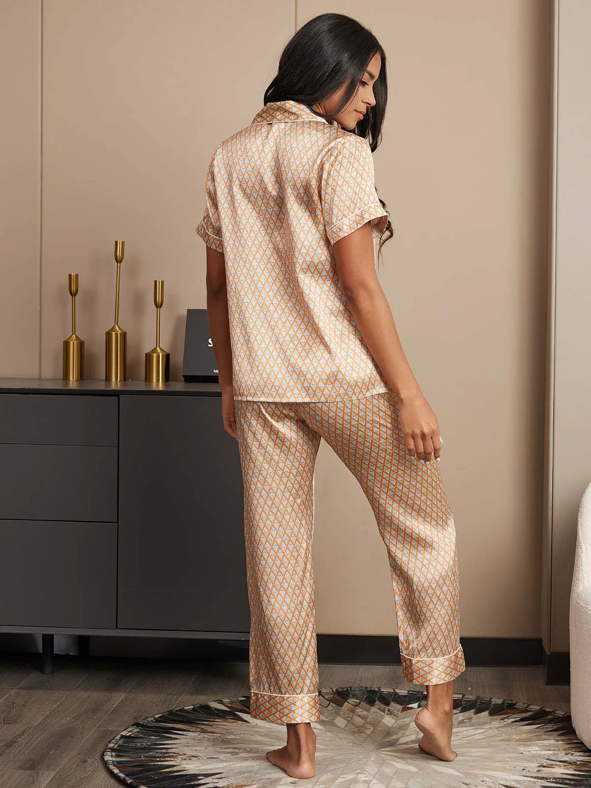 Ensemble De Pyjama En Soie Pure À Imprimé Géométrique À Manches Courtes À Revers Pour Femme Avec Pantalon - Image 2