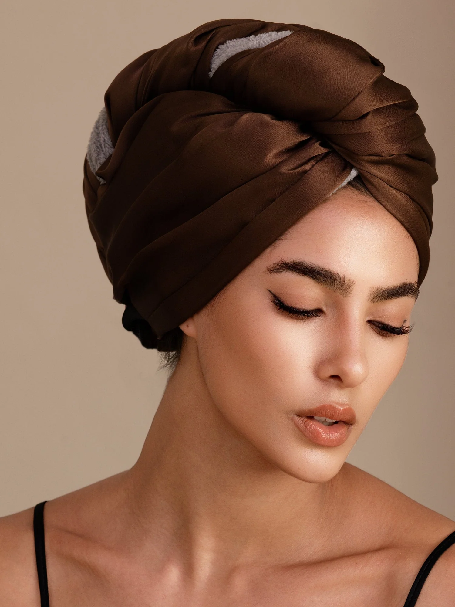 100% Soie de Mûrier Serviette Cheveux Double Face – Séchage Rapide, Anti-Frisottis & Doux pour les Cheveux - Image 12
