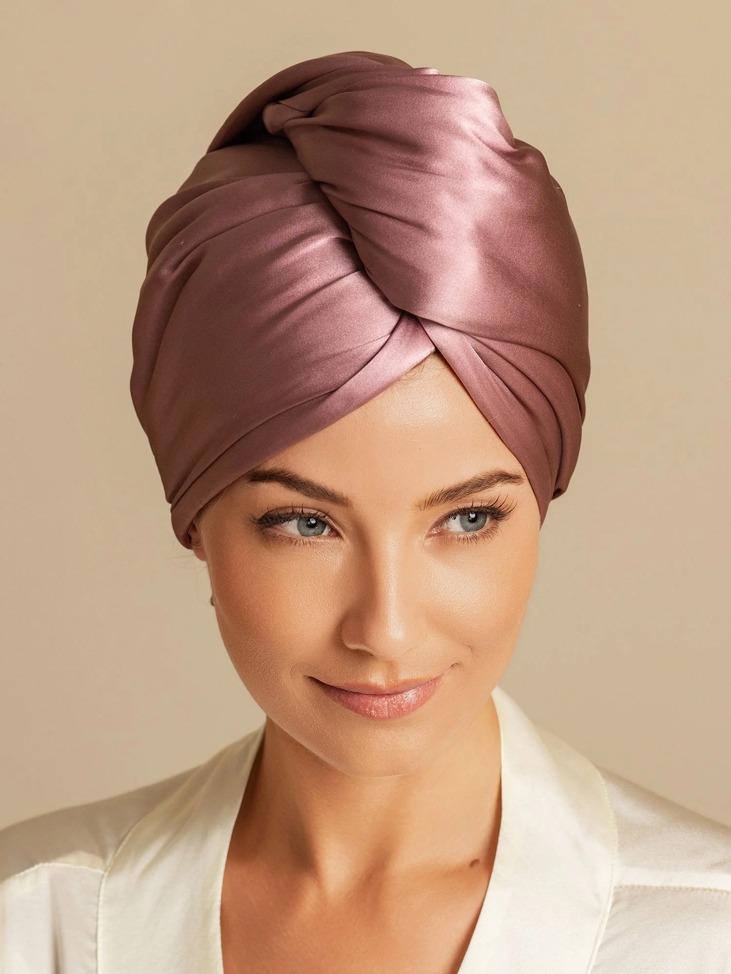 100% Soie de Mûrier Serviette Cheveux Double Face – Séchage Rapide, Anti-Frisottis & Doux pour les Cheveux - Image 4