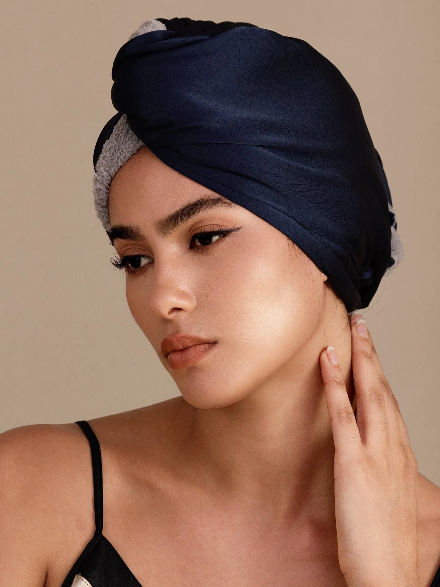 100% Soie de Mûrier Serviette Cheveux Double Face – Séchage Rapide, Anti-Frisottis & Doux pour les Cheveux - Image 8