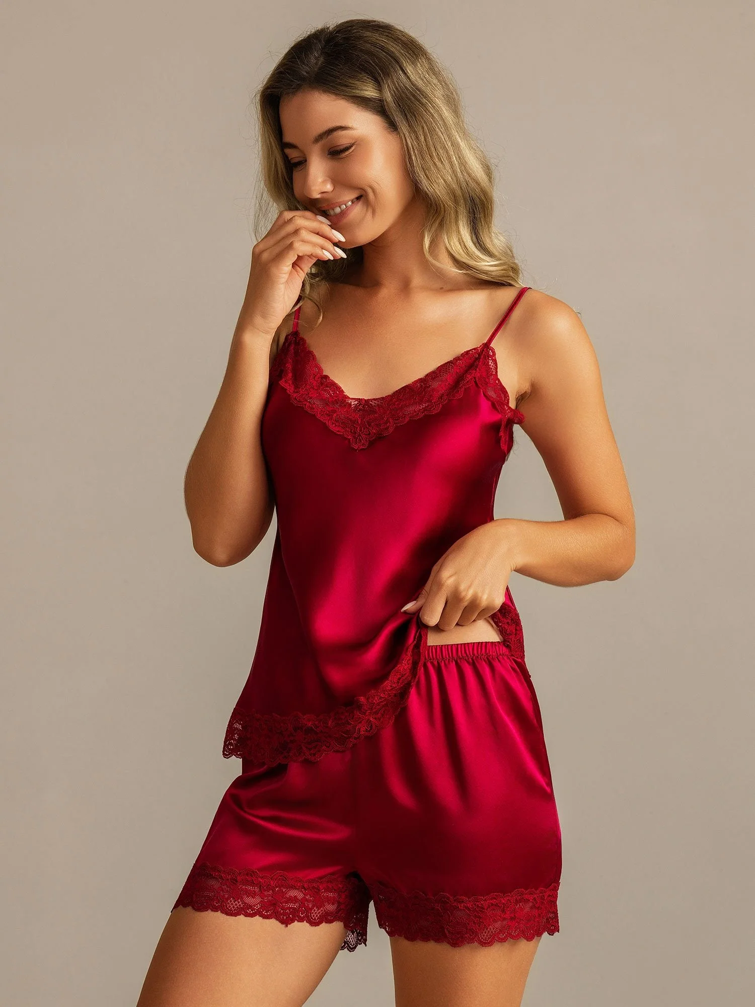 Soie Pure Bordure En Dentelle Bretelles Spaghetti Col En V Ensemble De Camisole Sexy - Image 3