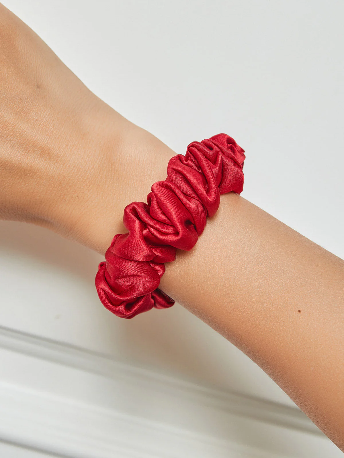 Chouchou Classique Doux En Soie - 2cm - Image 64