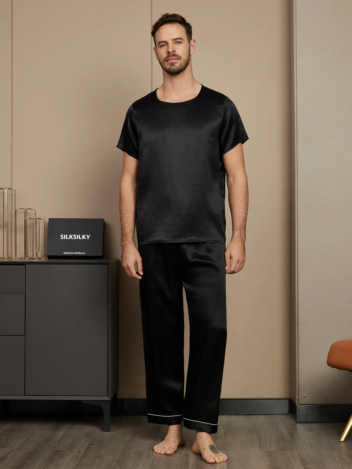 Ensemble Pyjama Pour Homme En Pure Soie À Manches Courtes Col Rond Avec Pantalon - Image 10