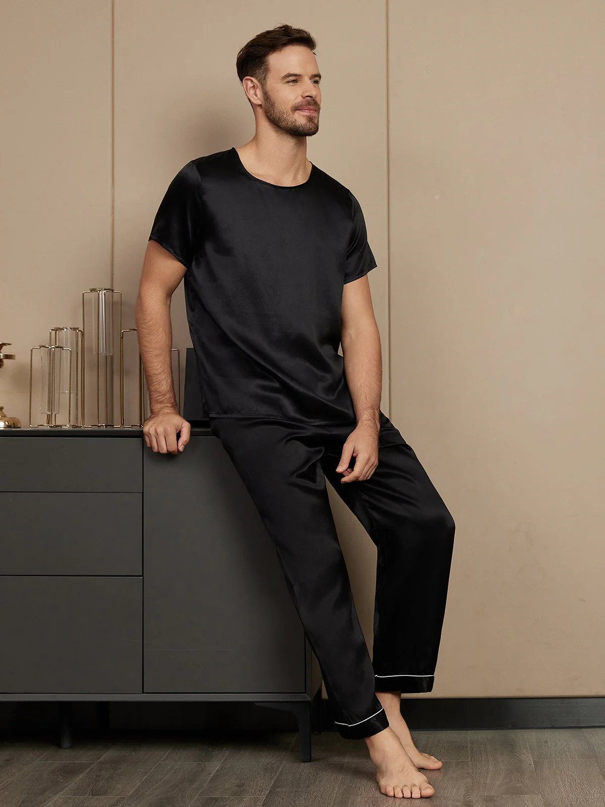 Ensemble Pyjama Pour Homme En Pure Soie À Manches Courtes Col Rond Avec Pantalon - Image 8