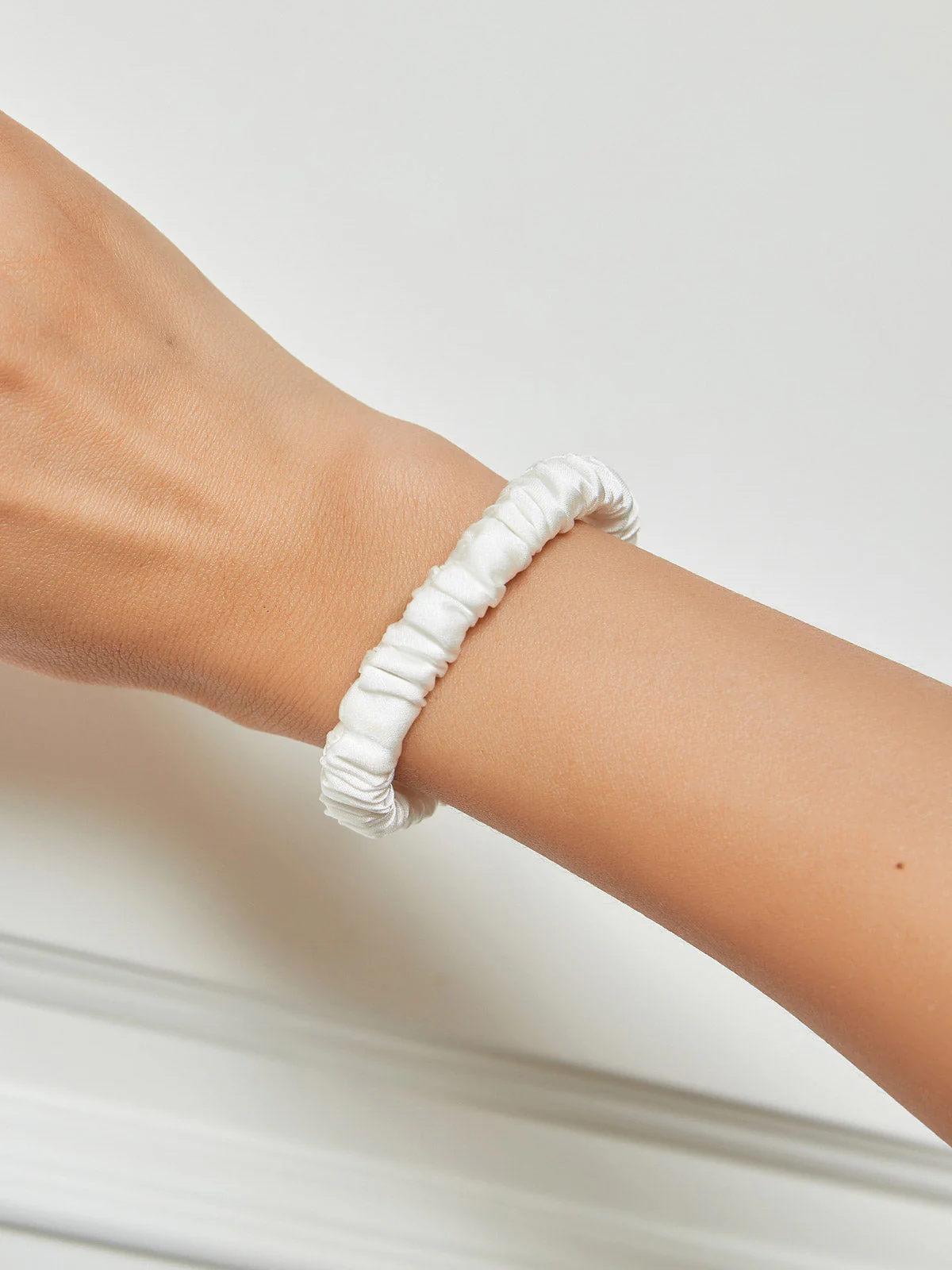Chouchou Fin En Soie Douce - 1cm - Image 45