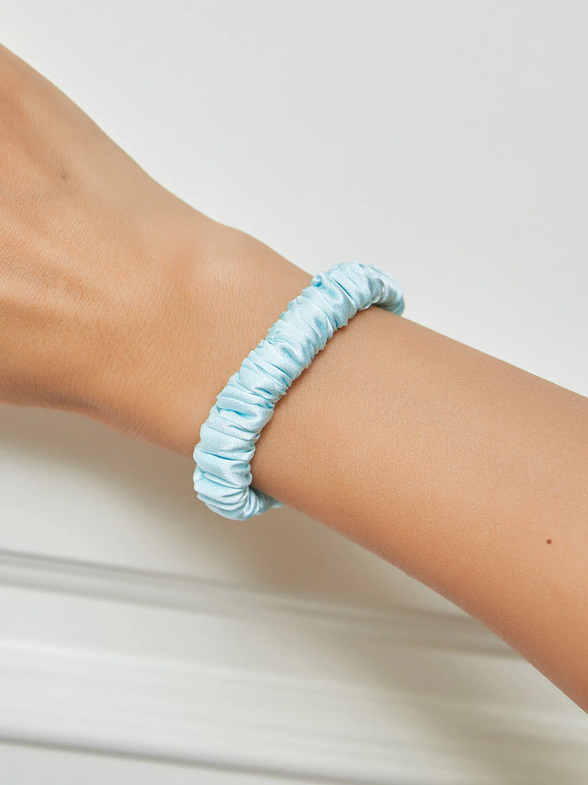Chouchou Fin En Soie Douce - 1cm - Image 81