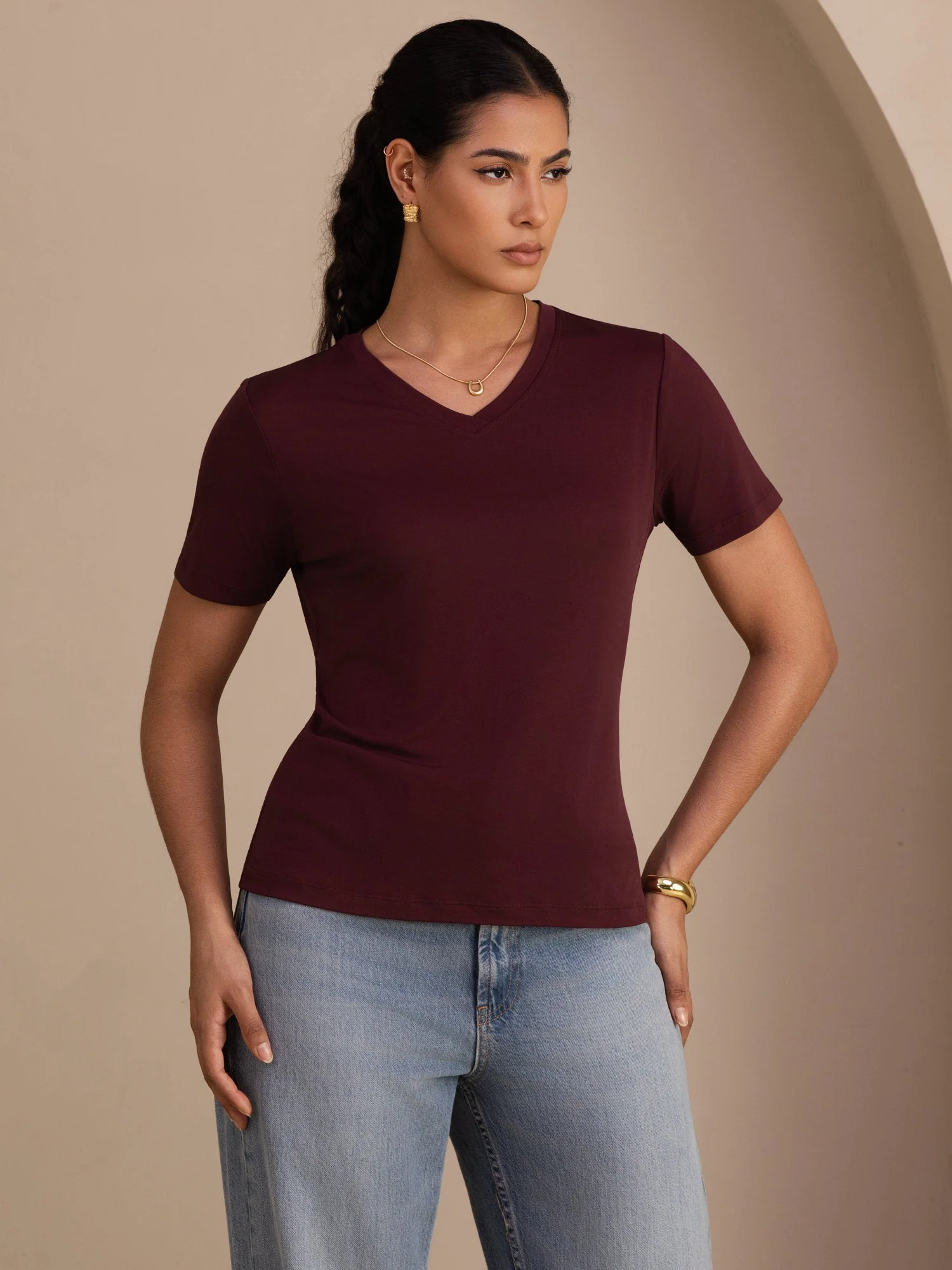 T-Shirt Femme à Manches Courtes et Décolleté en V en Soie Pure Résistant aux Accrochages - Image 17