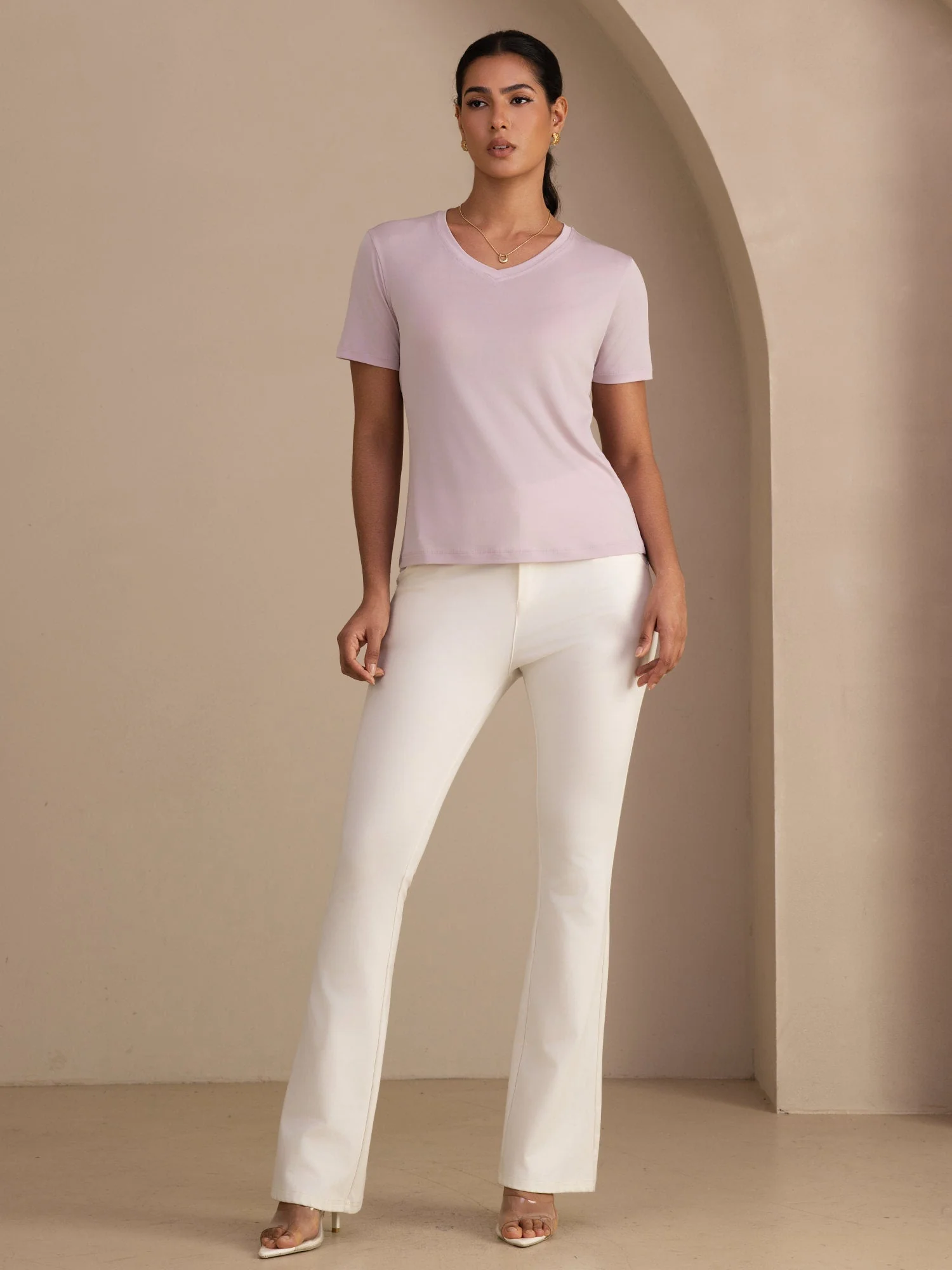 T-Shirt Femme à Manches Courtes et Décolleté en V en Soie Pure Résistant aux Accrochages - Image 29