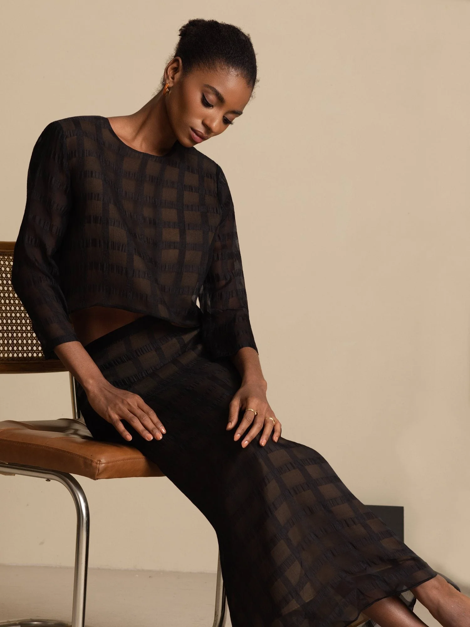Soie Pure Femme Blouse Courte À Carreaux Texturée & Jupe Longue A-Line Ensemble - Image 8