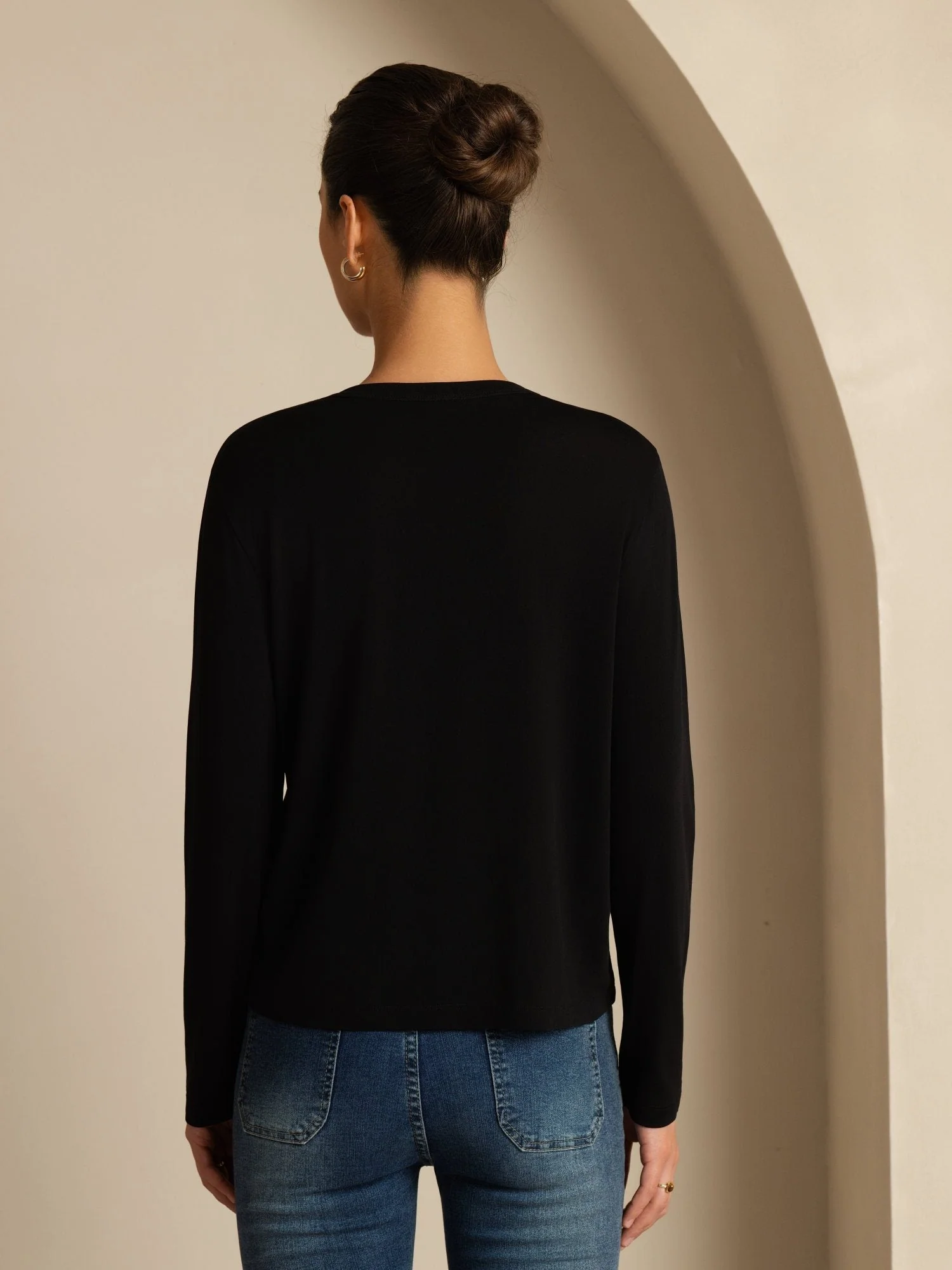 Cardigan Basique Femme en Pure Soie à Col V et Manches Longues - Image 10