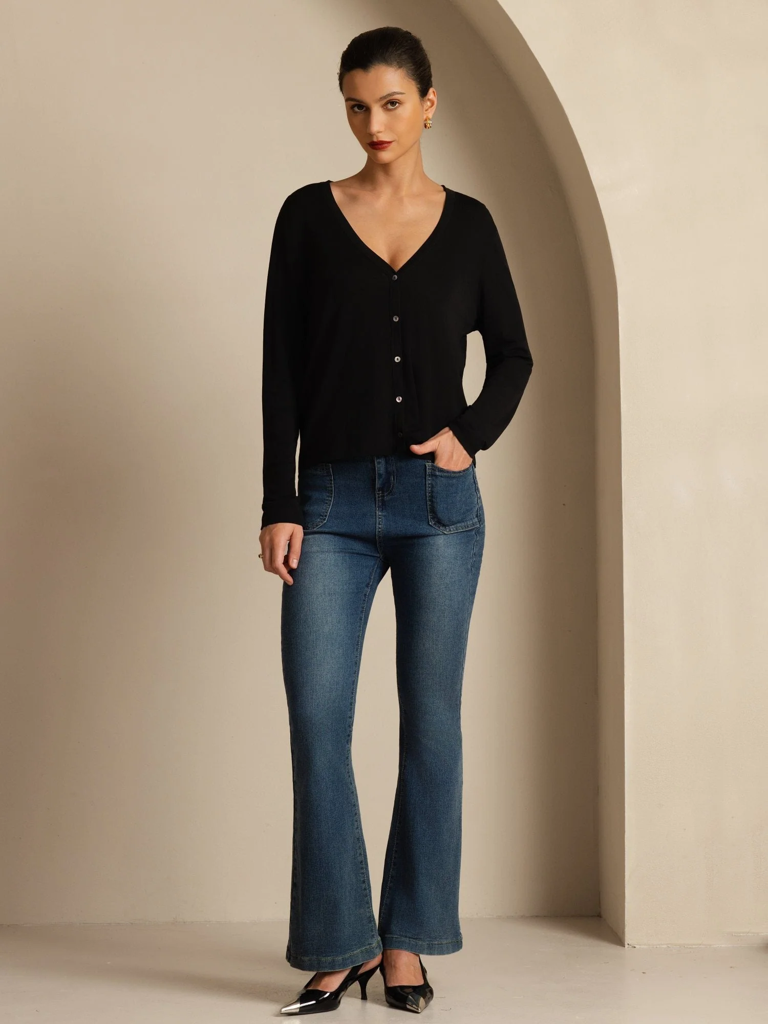Cardigan Basique Femme en Pure Soie à Col V et Manches Longues - Image 14